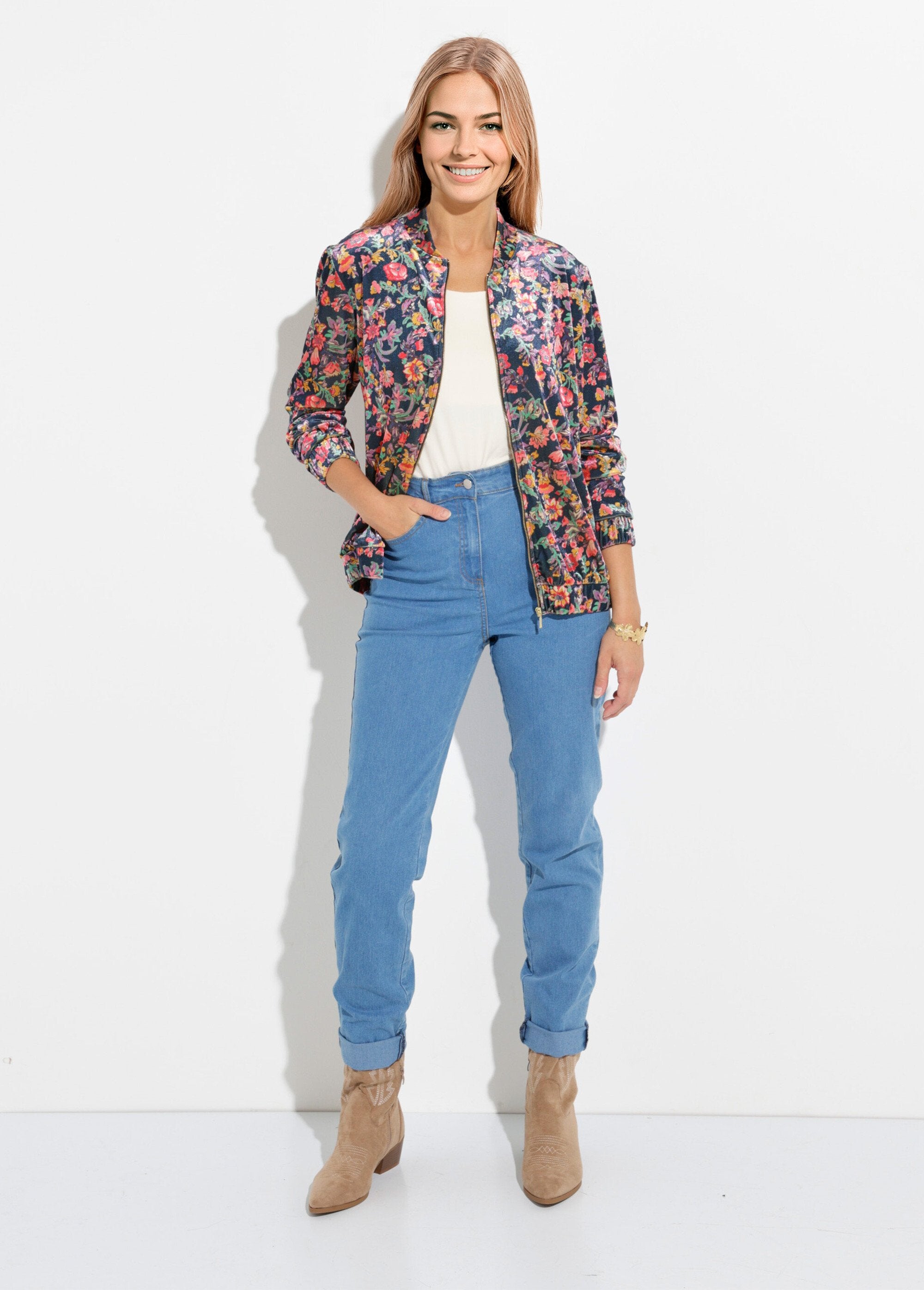 Cazadora_bomber_floral_de_terciopelo_con_cremallera_Azul_marino_y_rosa_SF1_slim