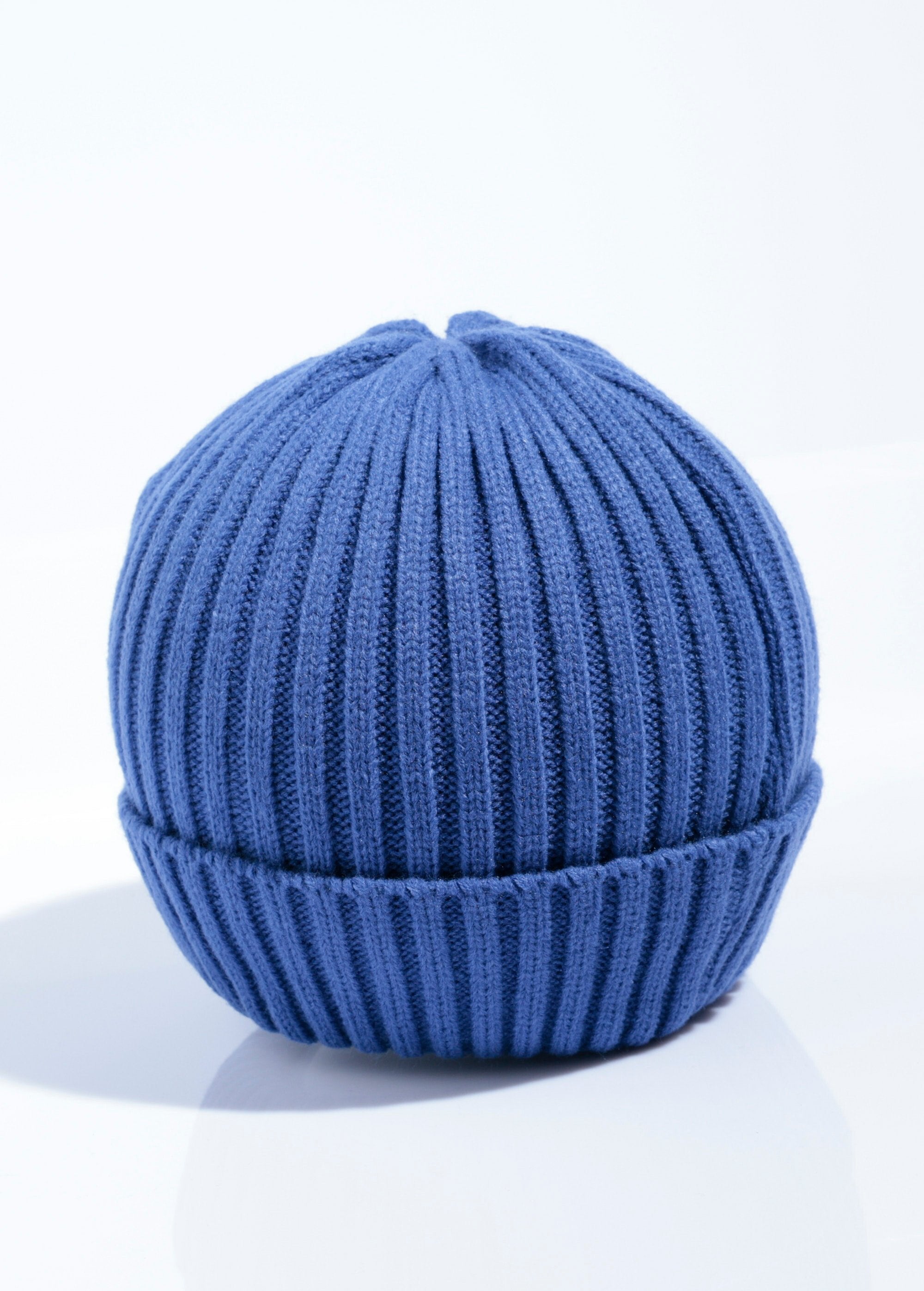 Gorro_de_punto_acanalado_con_puños_azul_real_FA2_slim