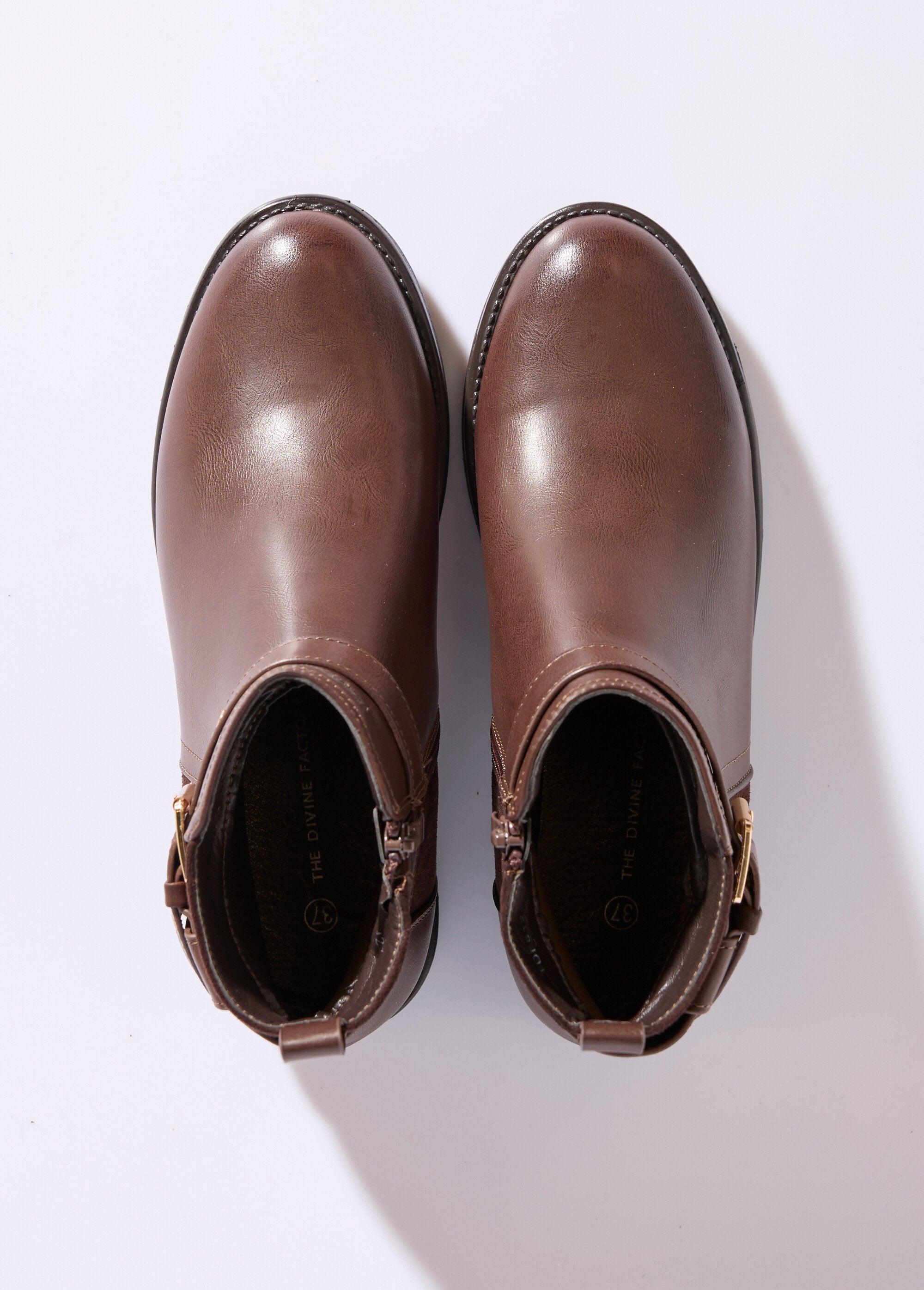 Botas_bimateriales_con_tira_en_el_tobillo_Castaño_OV1_slim