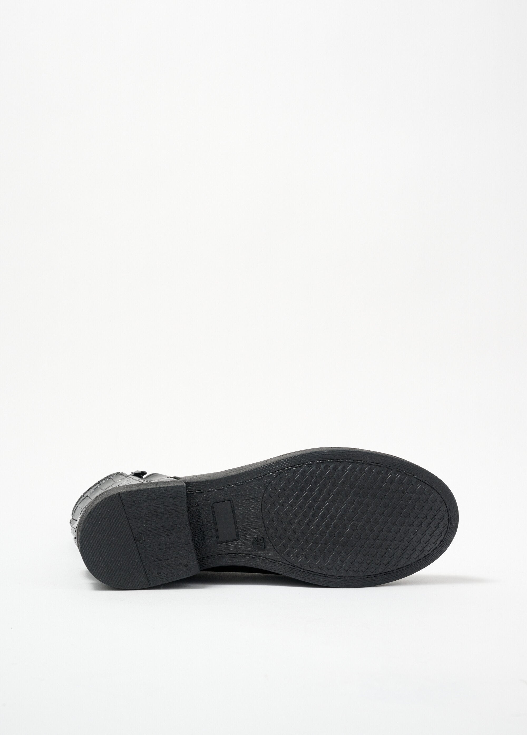 Botas_con_cremallera_de_piel_efecto_cocodrilo_de_ancho_cómodo_Negro_UN1_slim