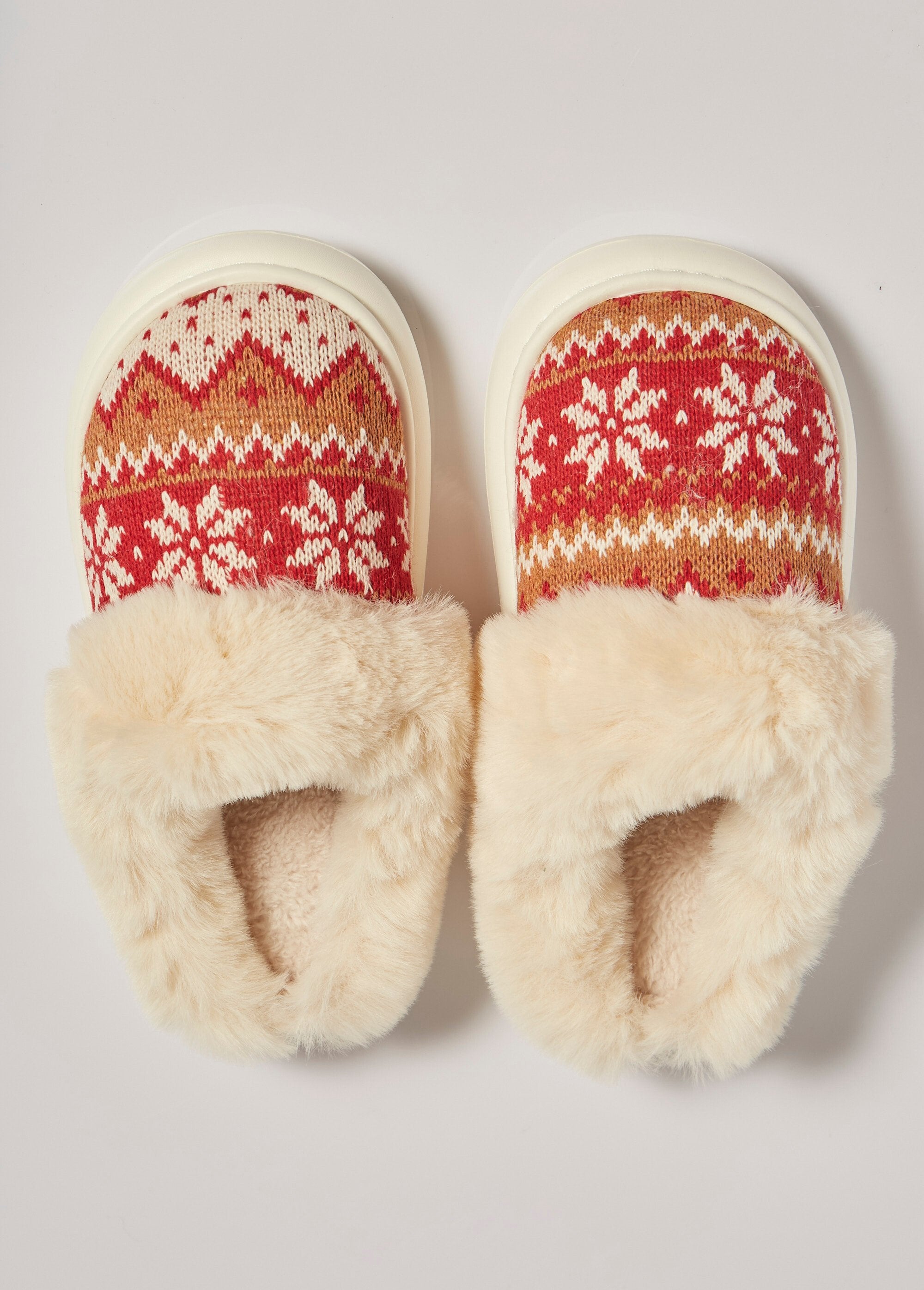 Pantuflas_de_piel_y_jacquard_con_motivos_navideños_Rojo_OV1_slim
