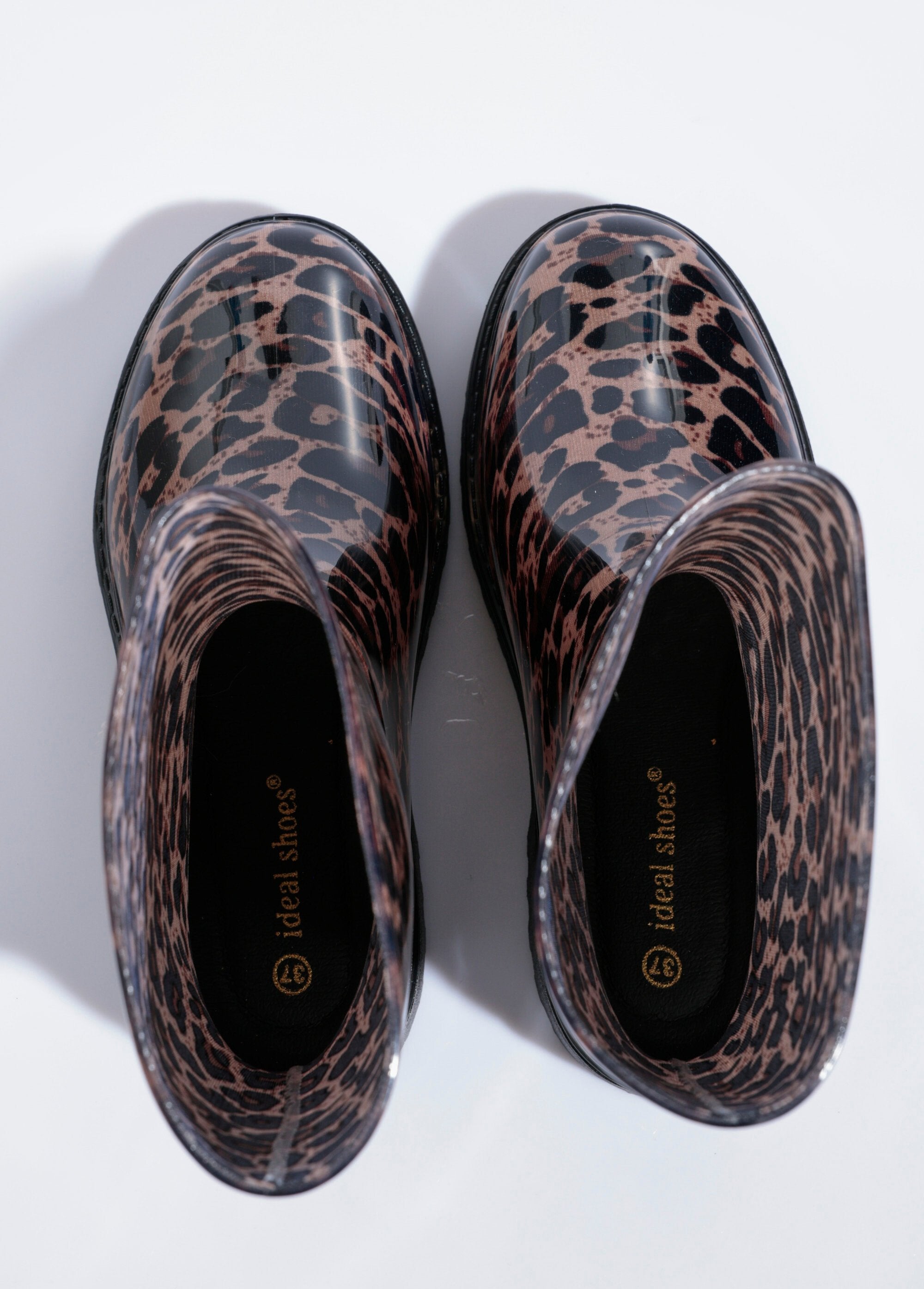 Botas_de_lluvia_de_leopardo_con_suela_dentada_Leopardo_OV1_slim
