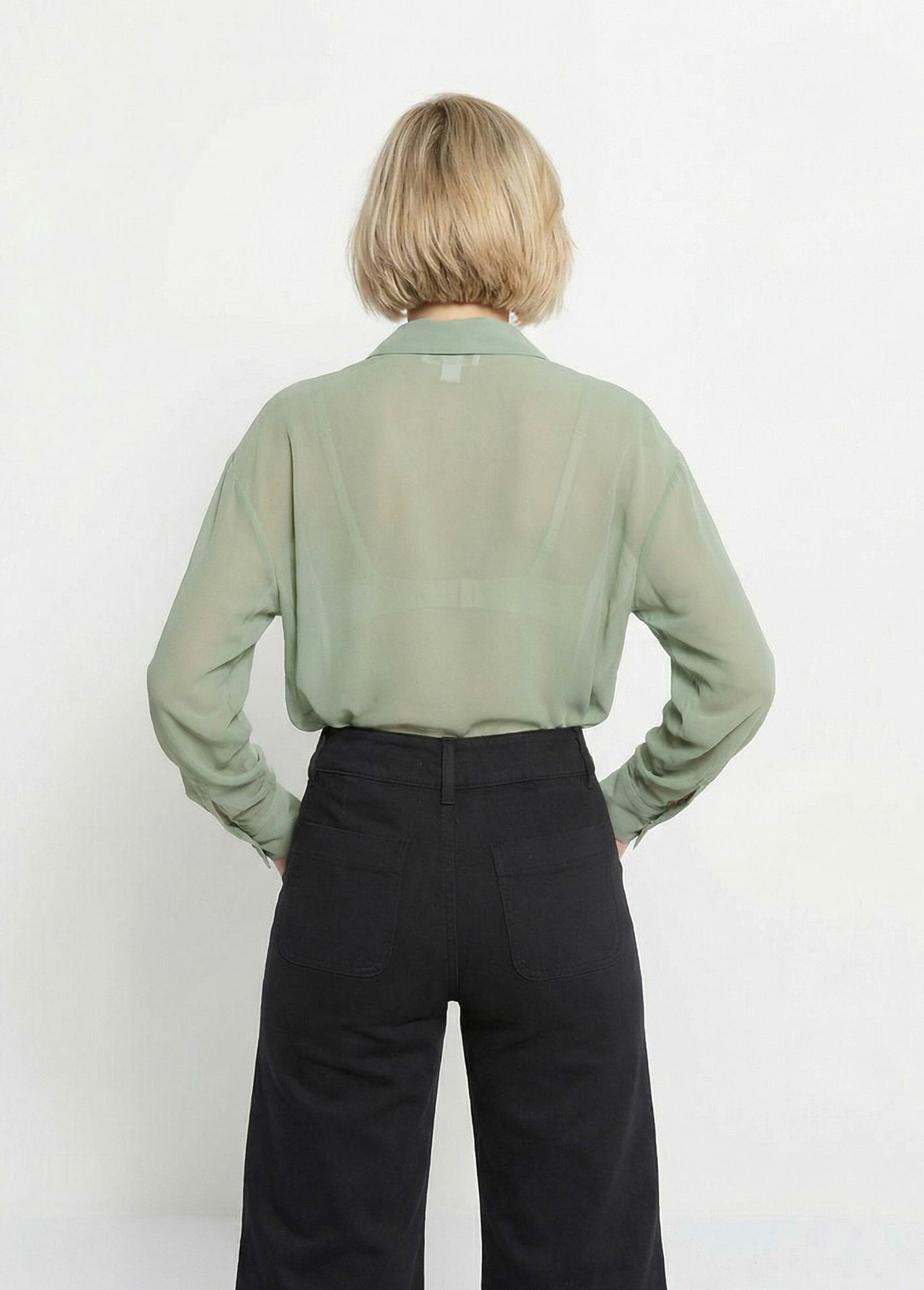 Blusa_fluida_de_voile_con_mangas_largas_Caqui_DO1_slim