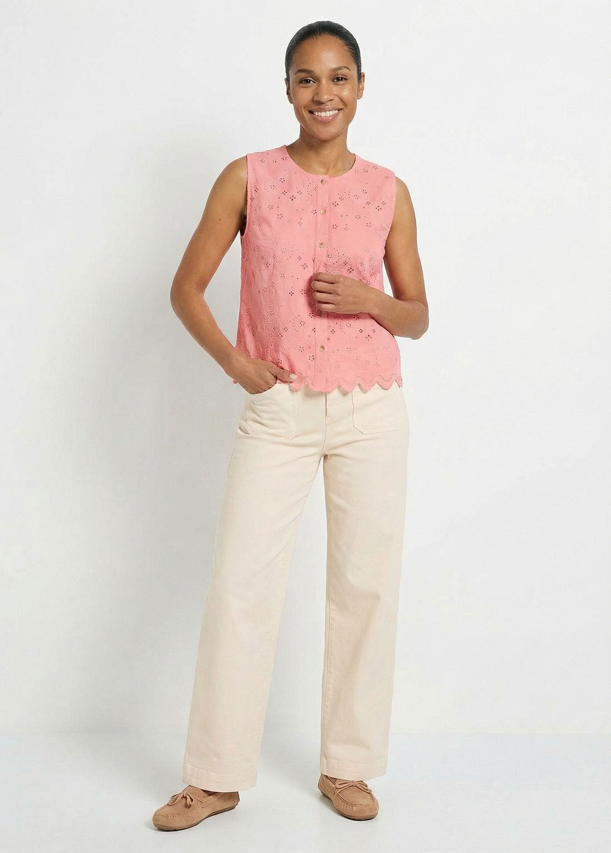 Camiseta_de_tirantes_con_botones_y_bordado_inglés_de_algodón_Rosa_chicle_SF1_slim