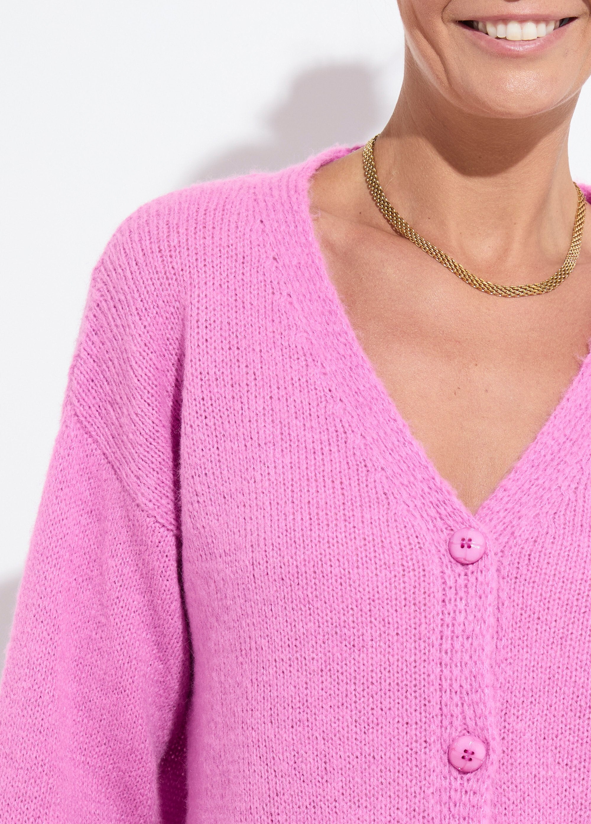 Cárdigan_de_mezcla_de_mohair_con_cuello_en_V_y_botones_Magenta_DE1_slim