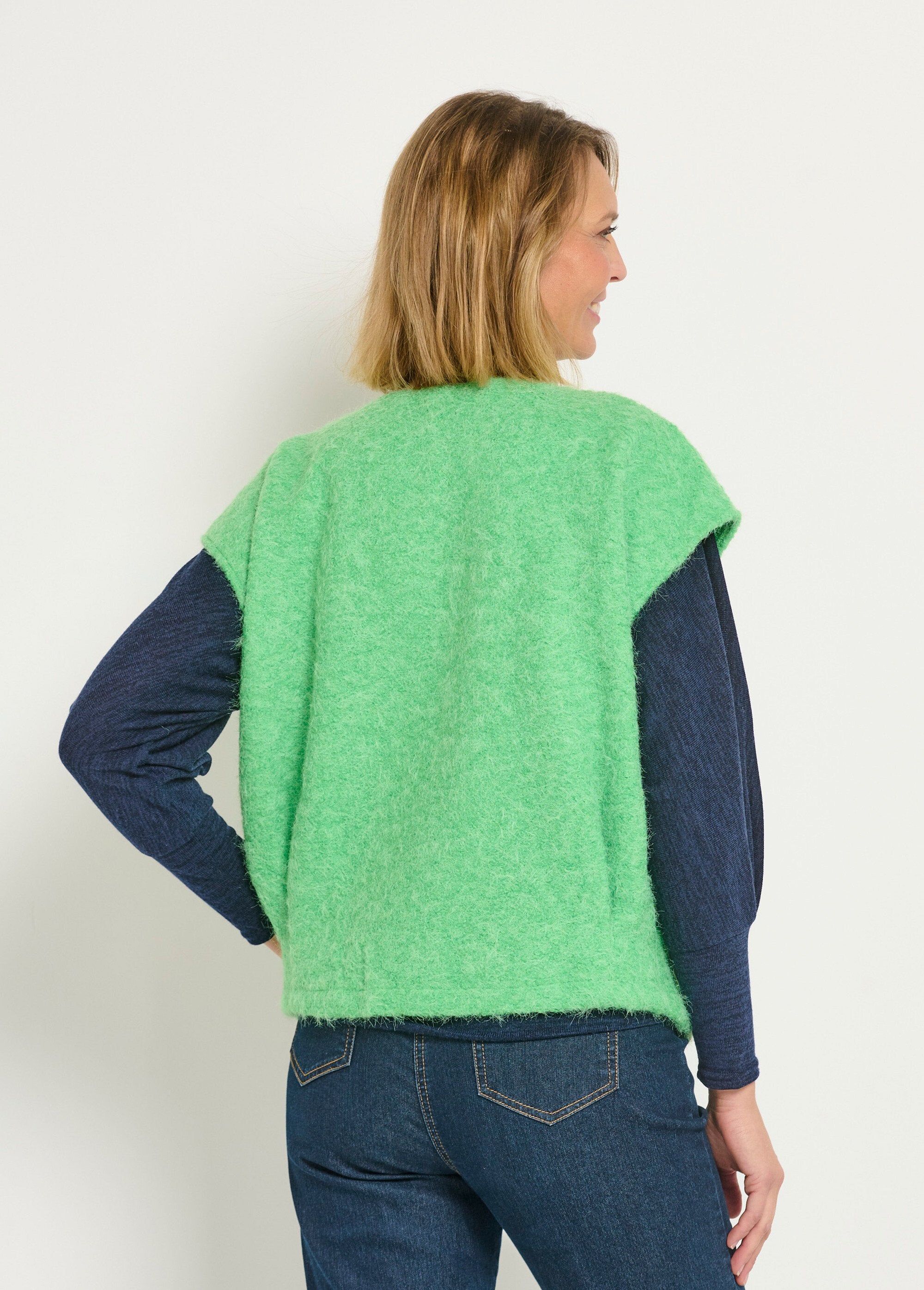 Chaqueta_sin_mangas_de_efecto_lana_Verde_DO1_slim