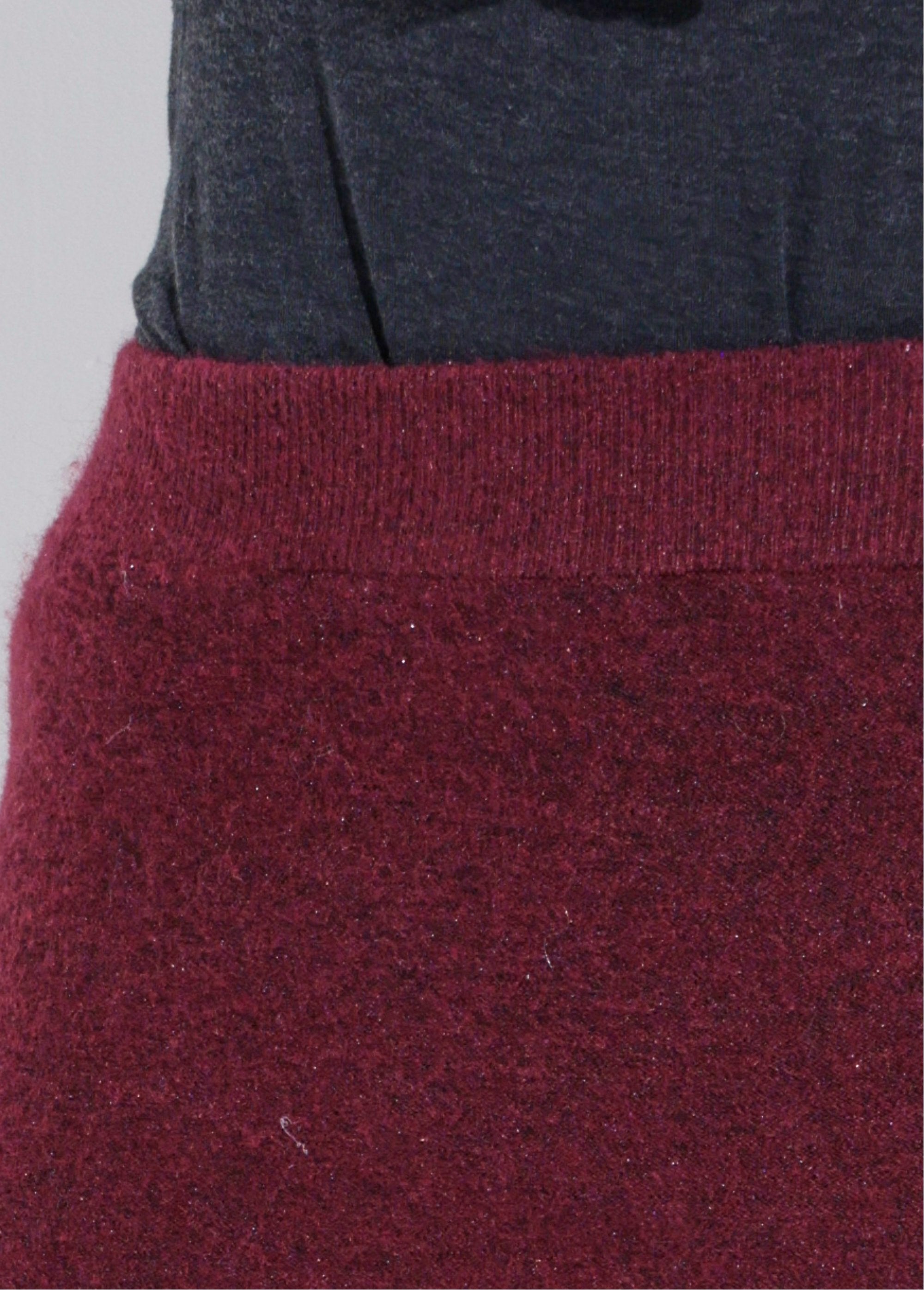 Falda_larga_de_malla_en_forma_de_tulipán_Burdeos_DE1_slim