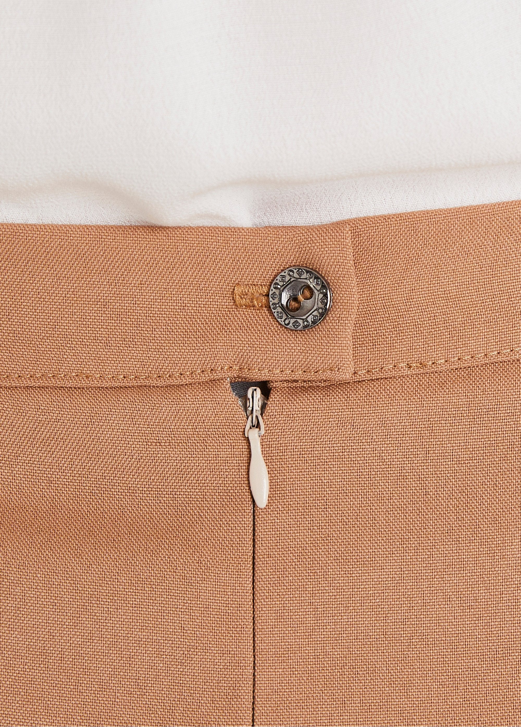 Falda_recta_lisa_de_largo_medio_Beige_DE1_slim