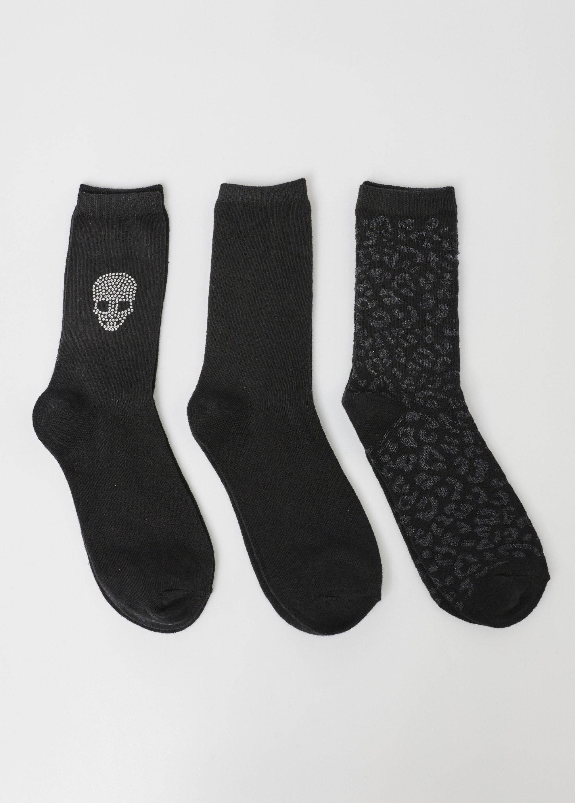 Conjunto_de_3_calcetines_con_estampados_de_pedrería_Negro_y_leopardo_DE1_slim