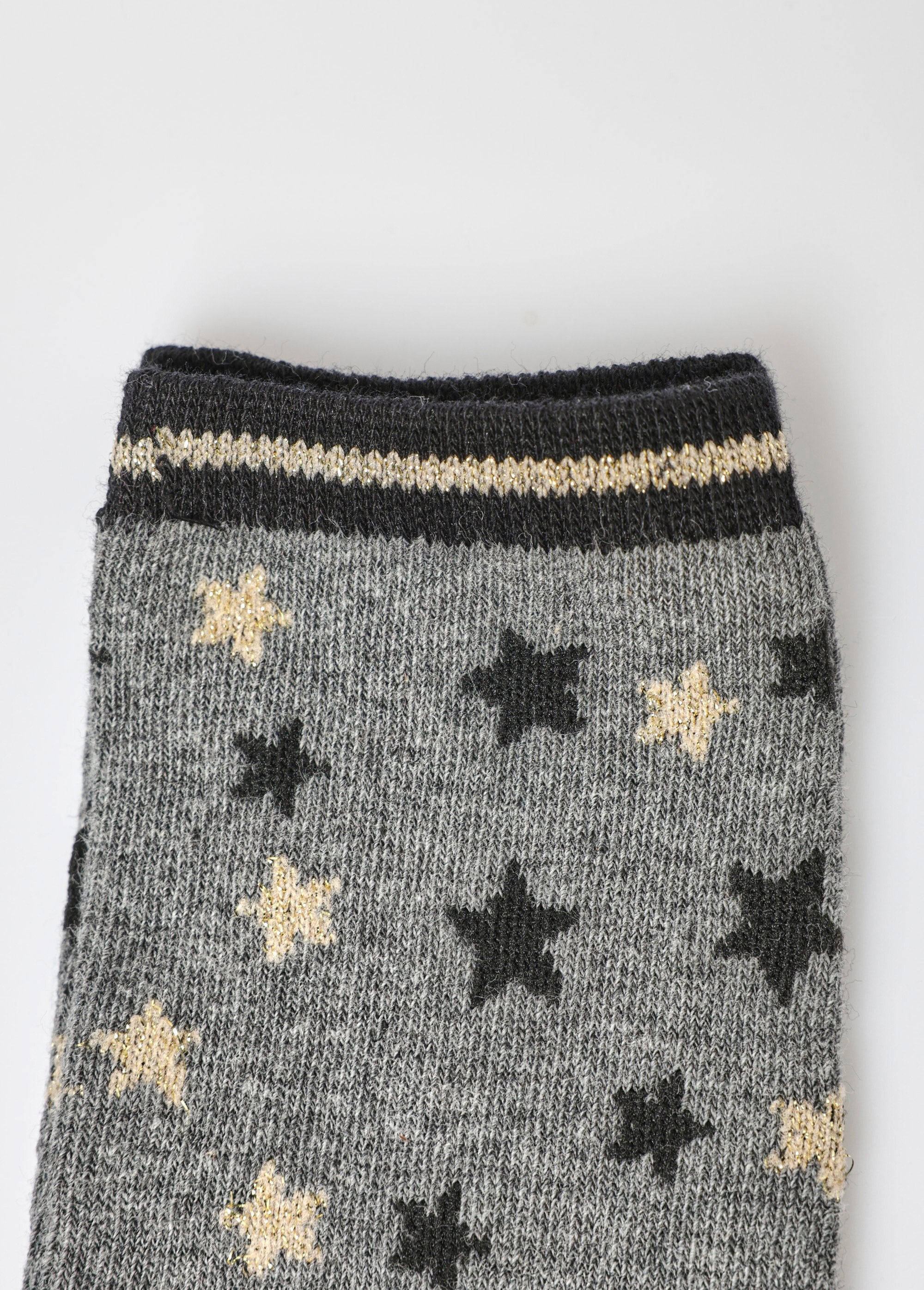 Juego_de_3_calcetines_de_fantasía_con_pedrería._Impresión_gris_DE3_slim