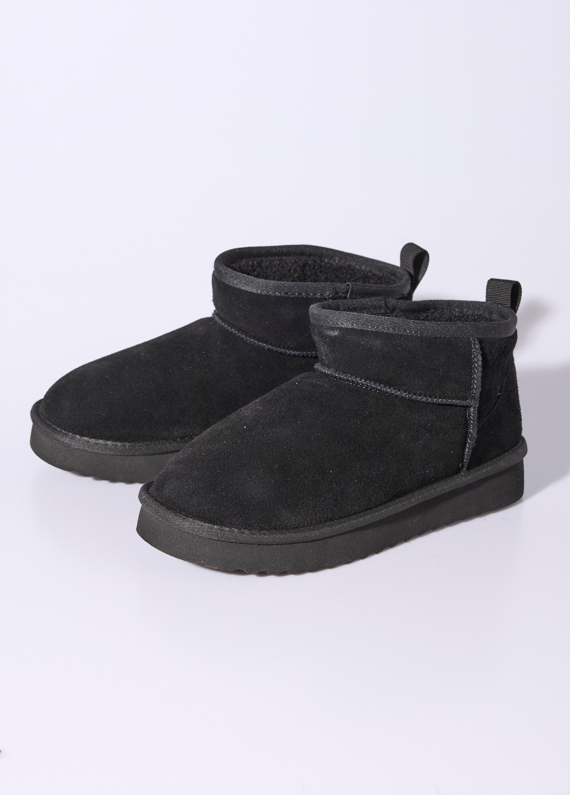 Botas_bajas_forradas_de_piel_con_suela_de_cuña_Negro_DE1_slim