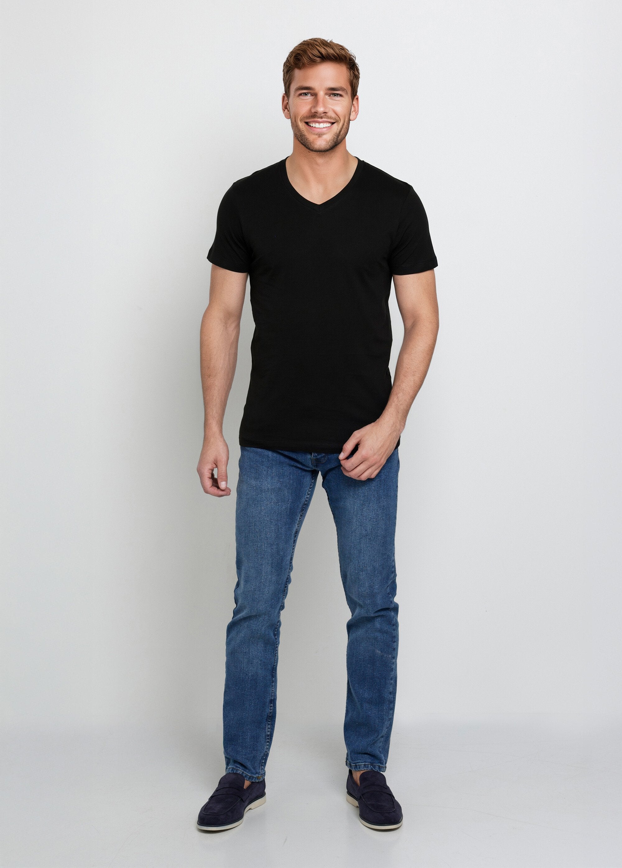 Camiseta_oscura_de_manga_larga_con_cuello_en_V_Negro_SF1_slim
