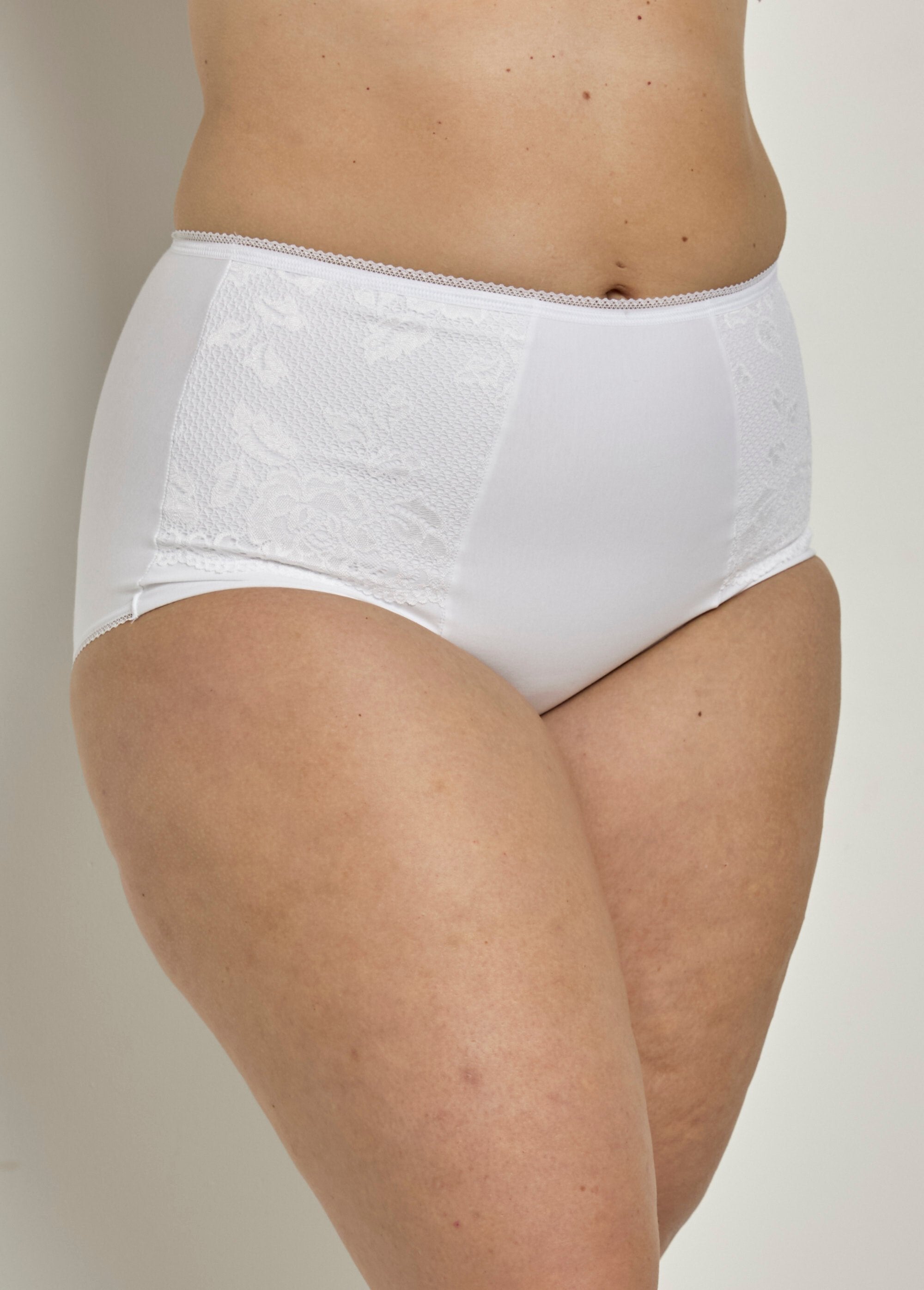 Faja_de_encaje_de_cintura_alta_Blanco,_Blanca_FA1_curvy