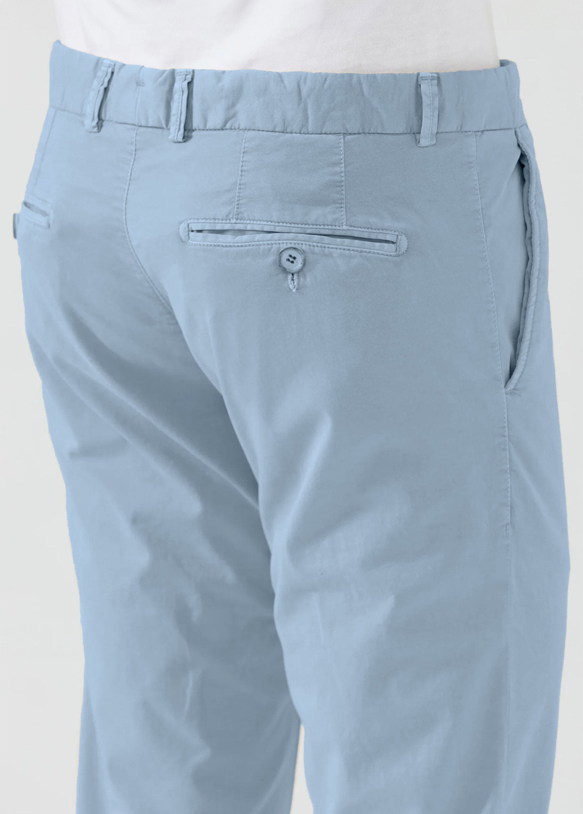 Pantalones_chinos_de_lona_con_bolsillos_italianos_Azul_claro_DO1_slim