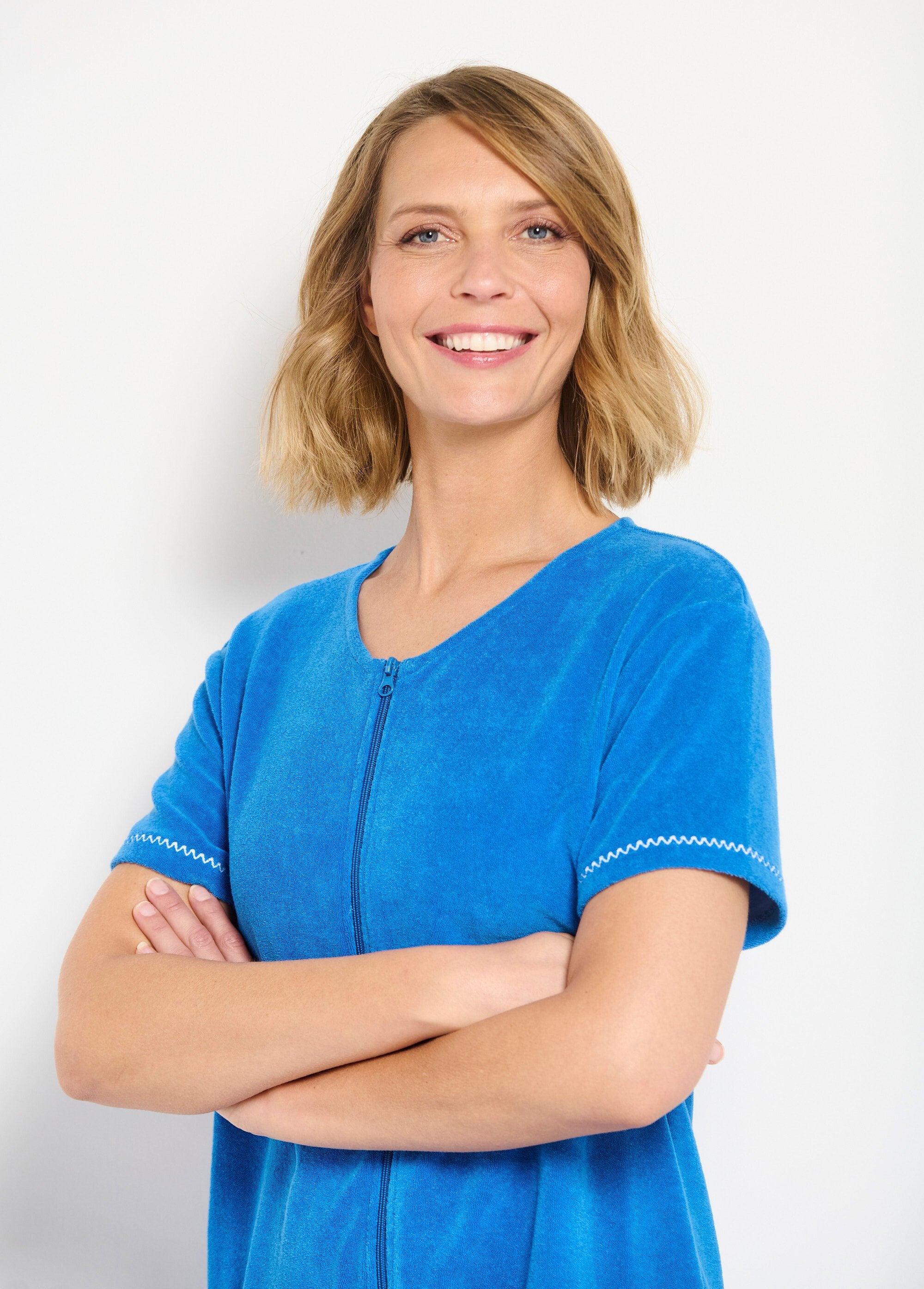 Albornoz_de_rizo_de_algodón_liso_con_cremallera_Azul_DE2_slim