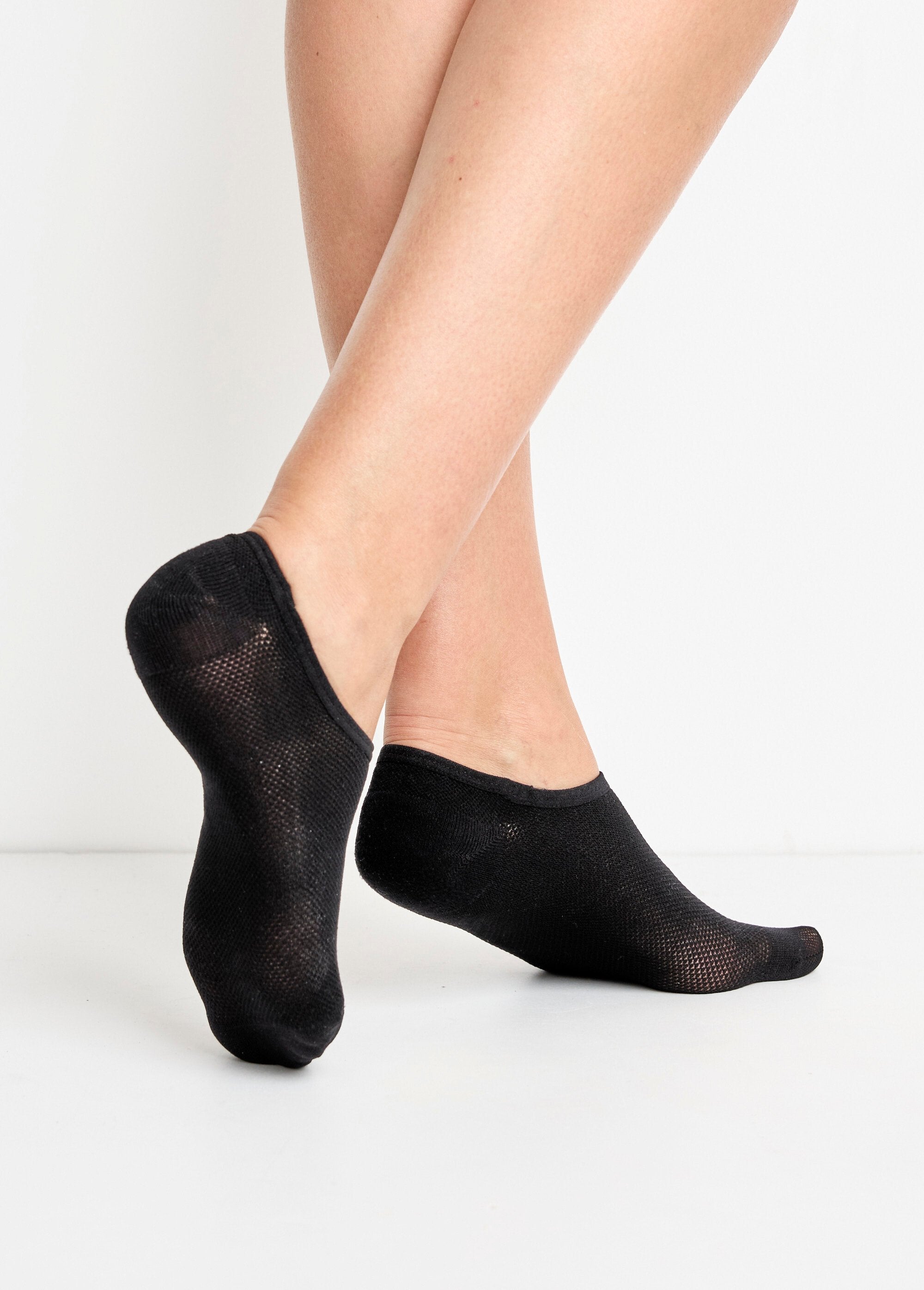 Protectores_de_pies_de_microfibra_Negro_DO1_slim