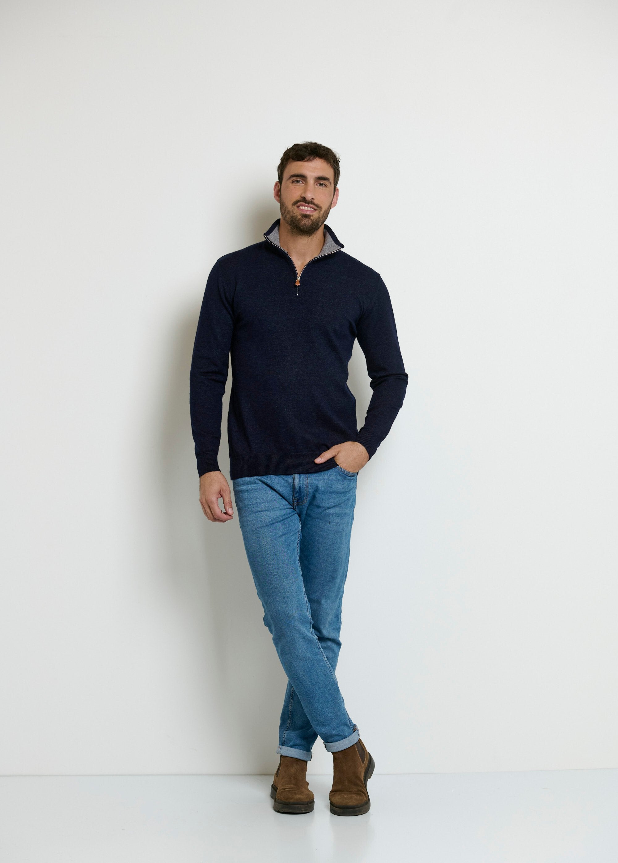 Suéter_tipo_camionero_con_detalles_en_contraste_Marina_vintage__SF1_slim