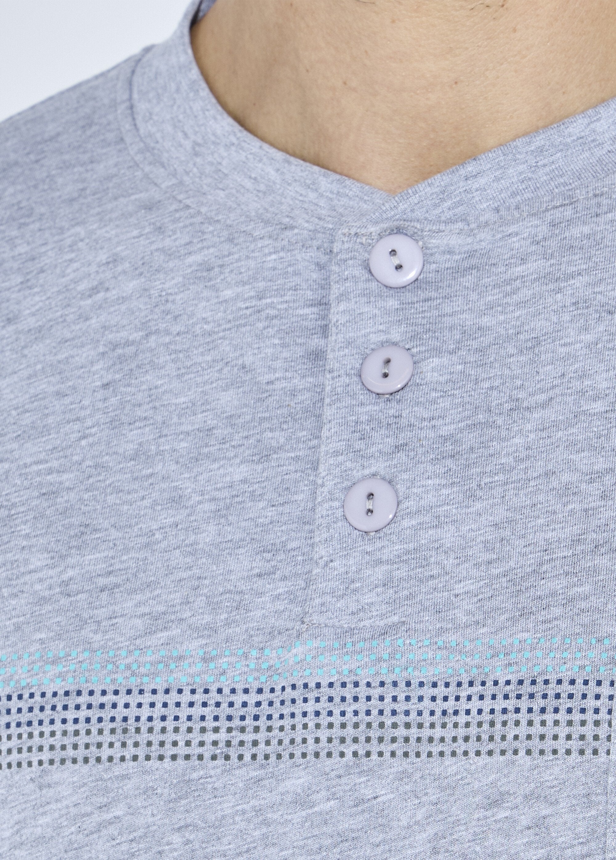 Pijama_con_cuello_tunecino,_jersey_de_algodón,_bajos_elásticos._Gris_DE1_slim