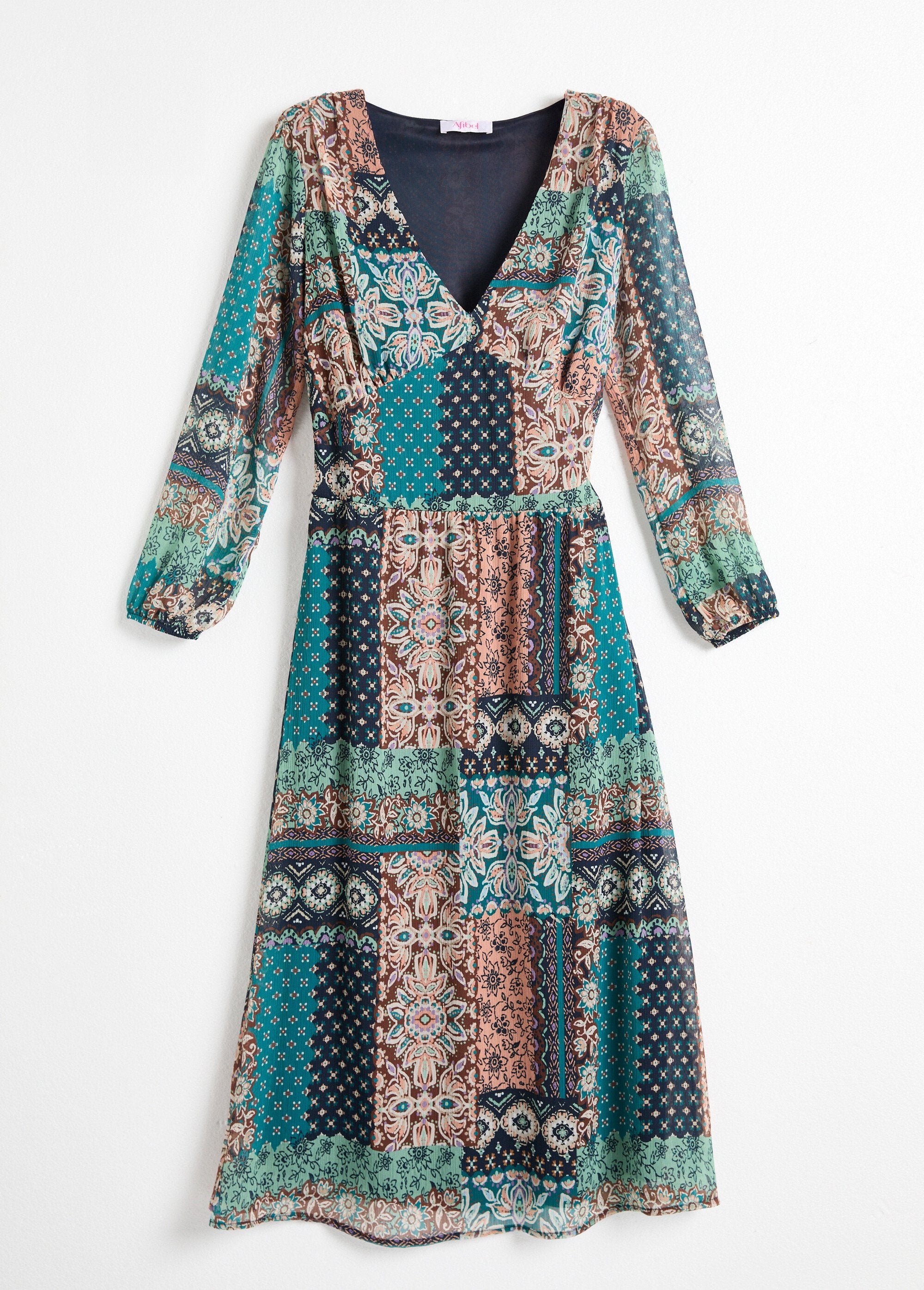 Vestido_largo_de_crepe_voile_con_estampado_patchwork_Verde_y_crudo_AP1_slim