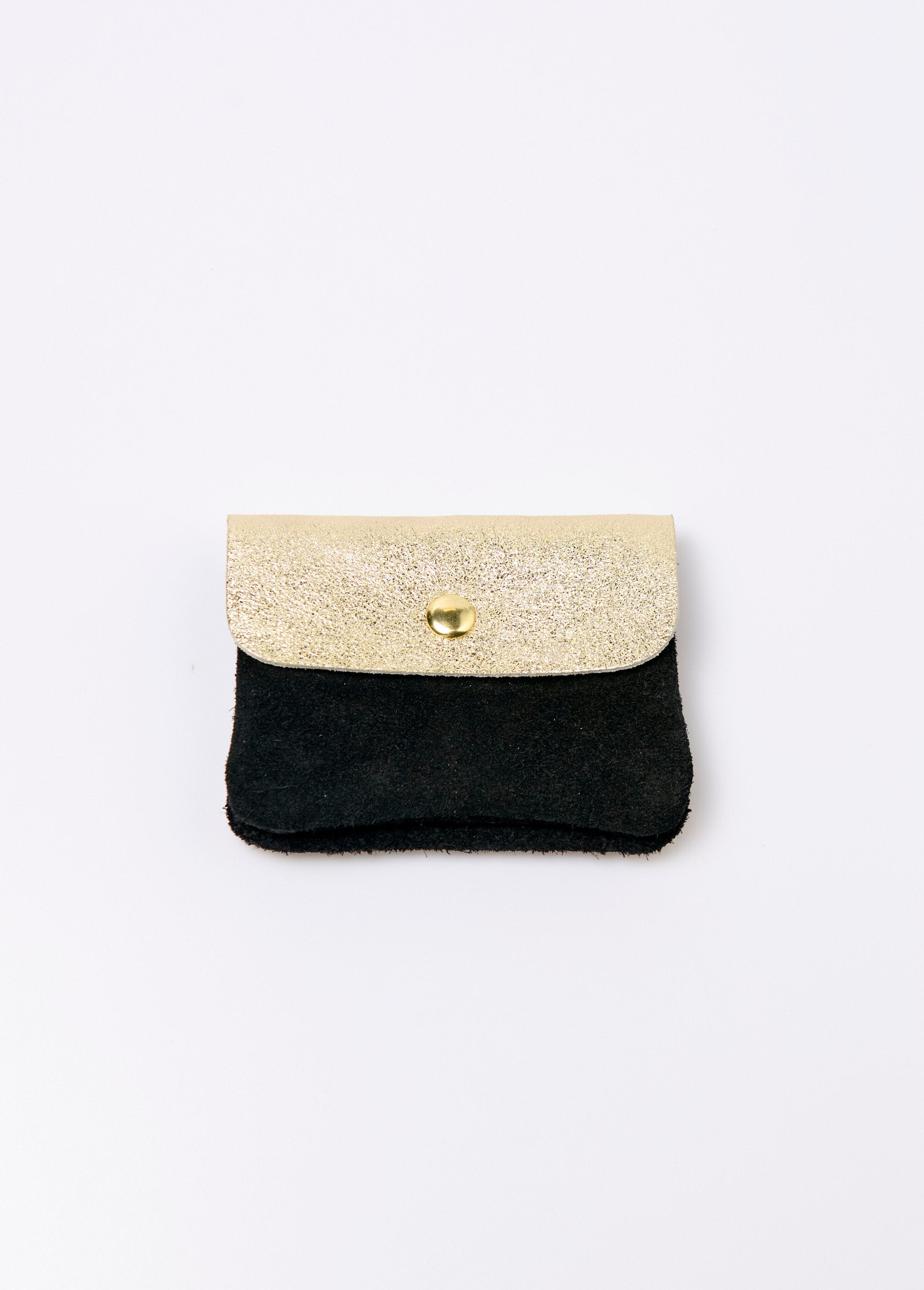 Cartera_pequeña_de_ante_y_piel_metalizada_Negro_y_oro_FA1_slim