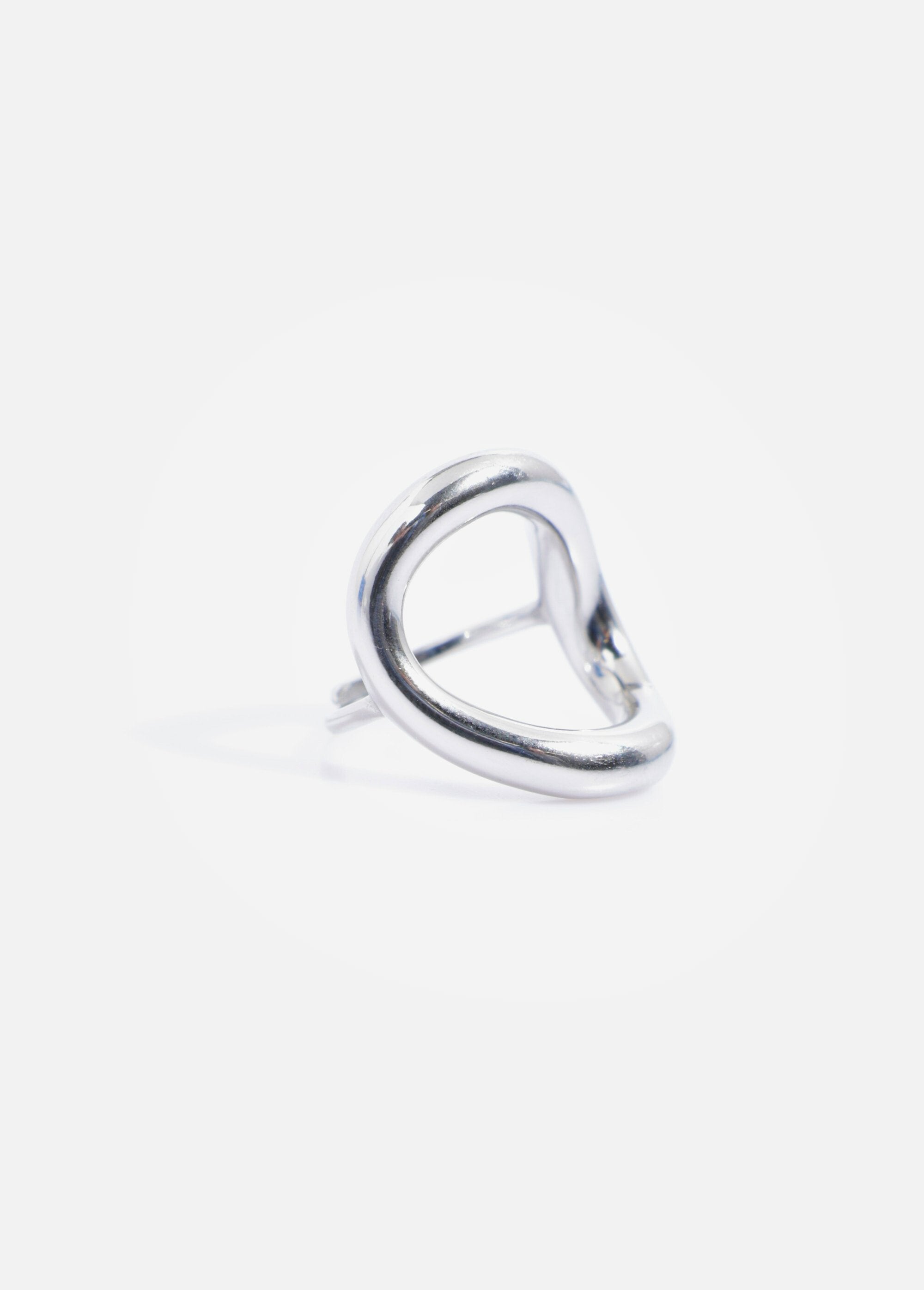 Anillo_de_elipse_estilizada_en_acero_inoxidable_Plata_DE1_slim