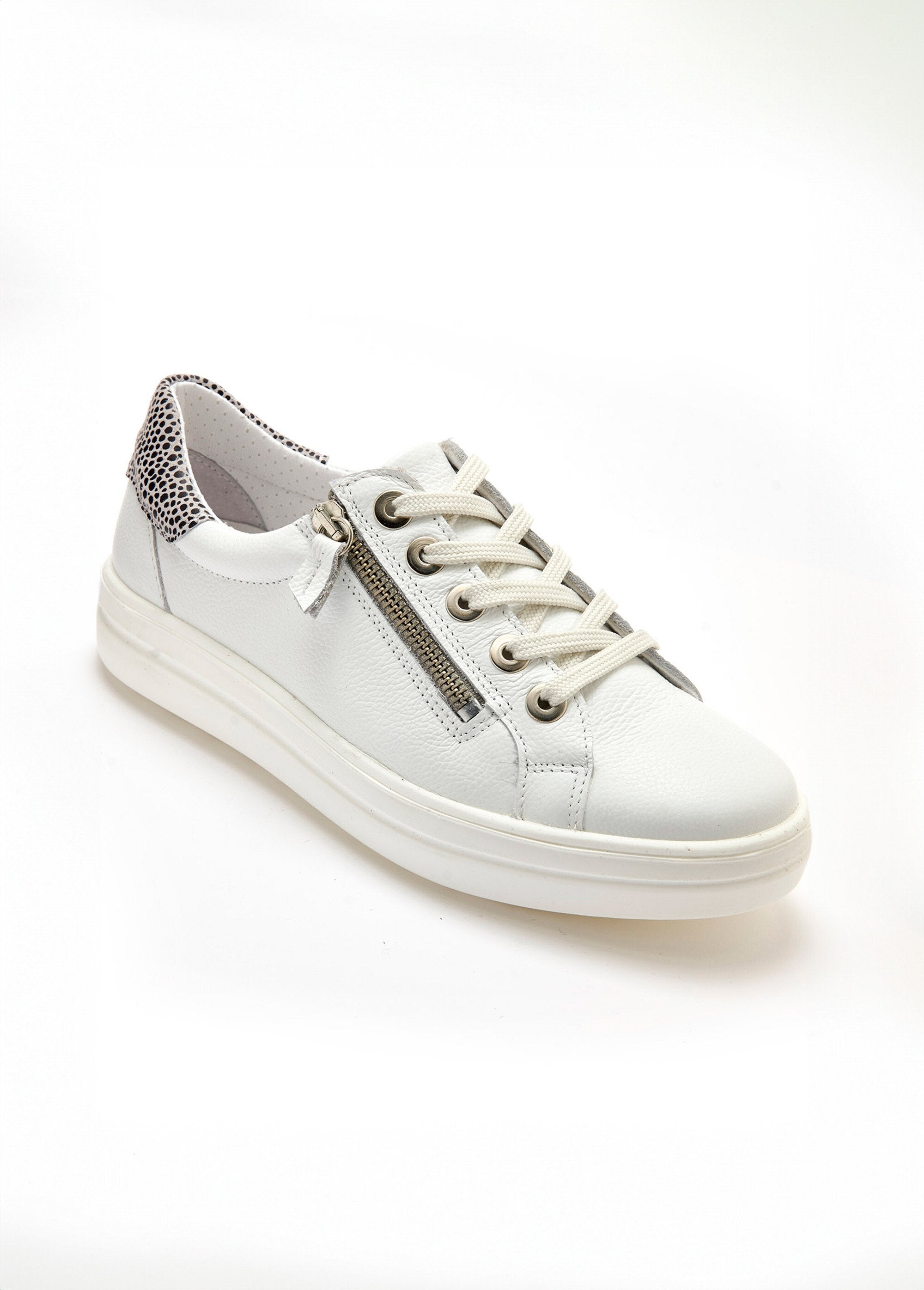 Zapatillas_de_piel_con_cordones_y_cremallera,_detalle_en_el_talón._Blanco,_Blanca_FA1_slim