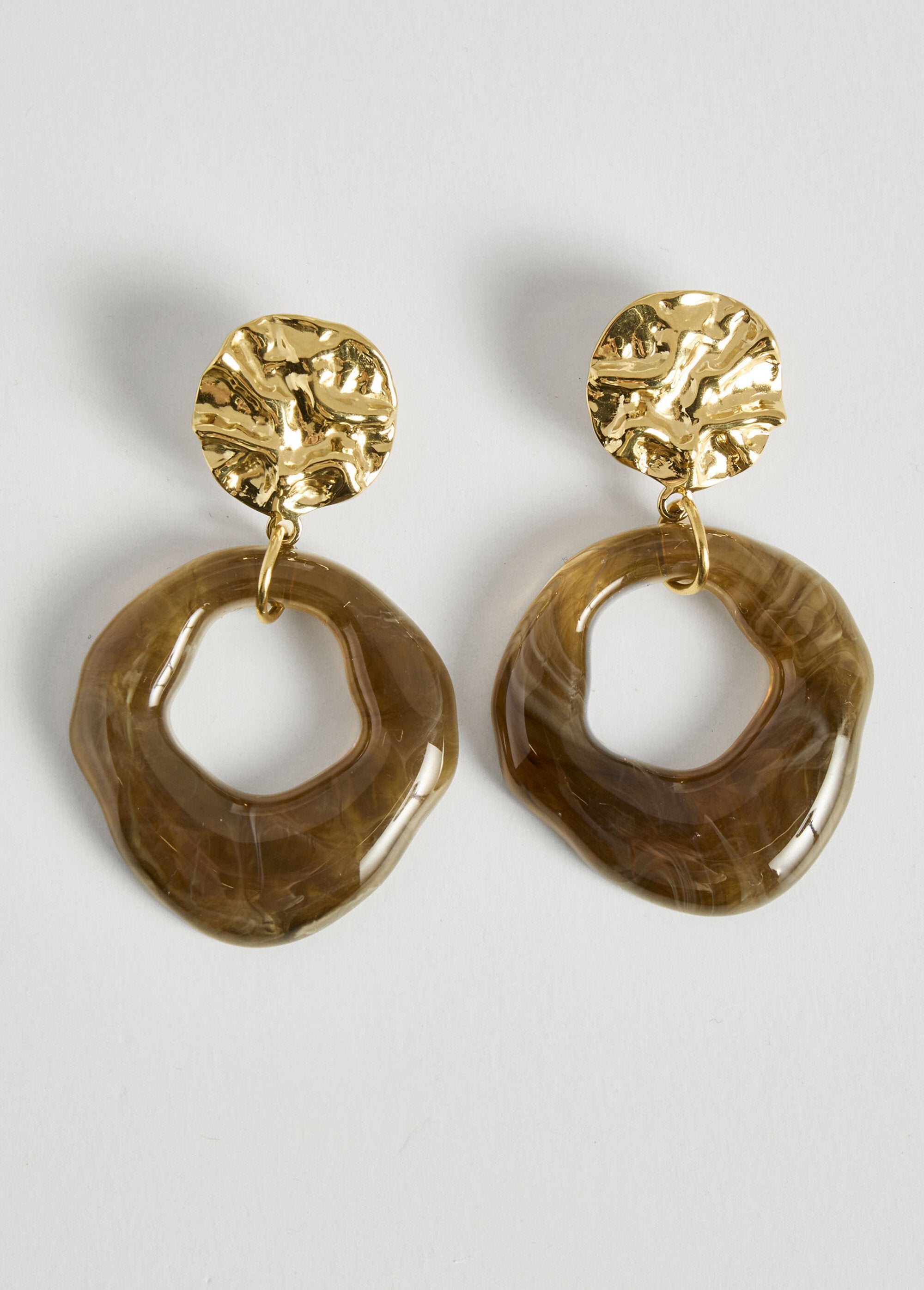 Pendientes_de_acero_inoxidable,_colgante_de_resina._Castaño_FA1_slim