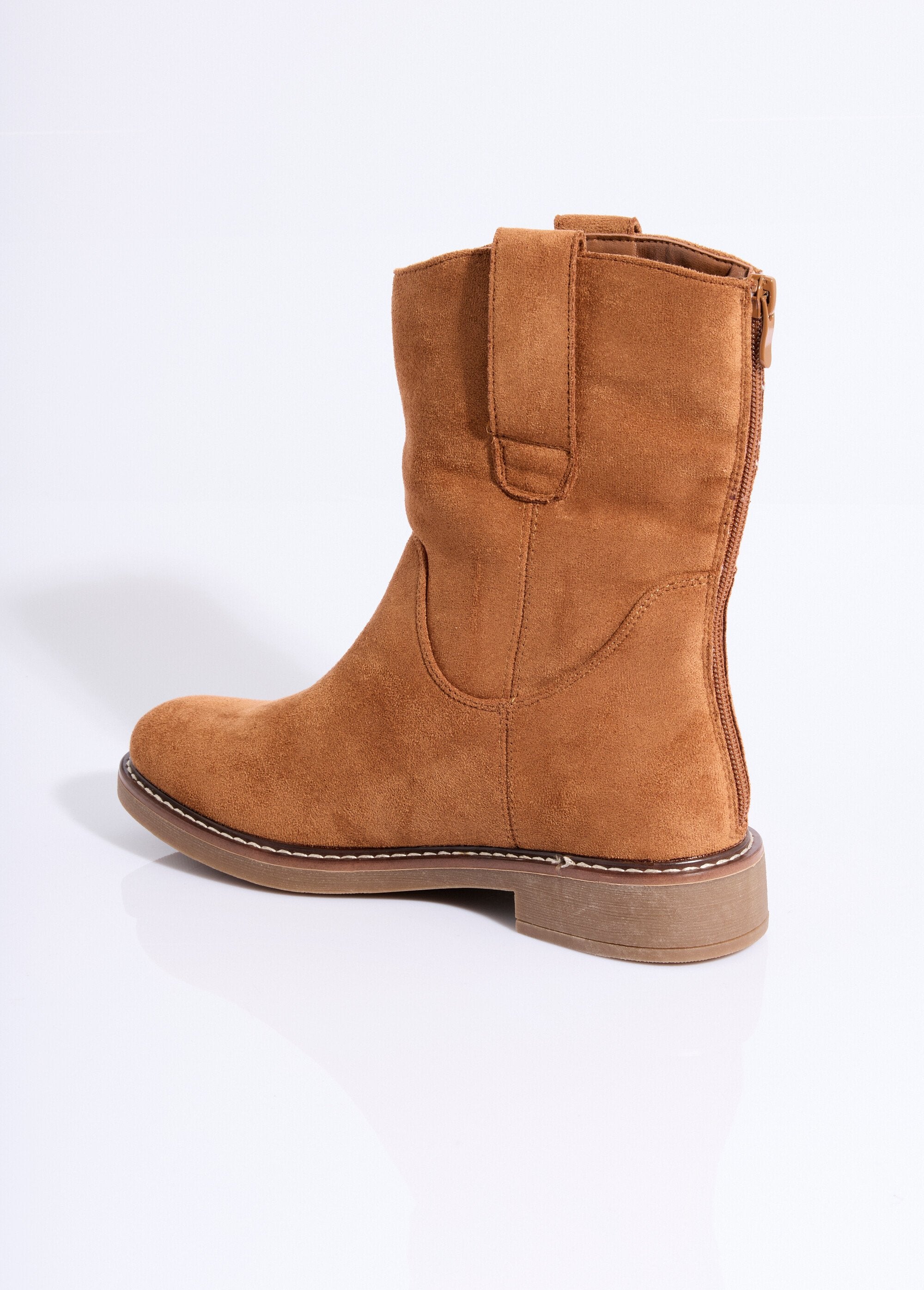 Botines_planos_de_ante_camello_DO1_slim