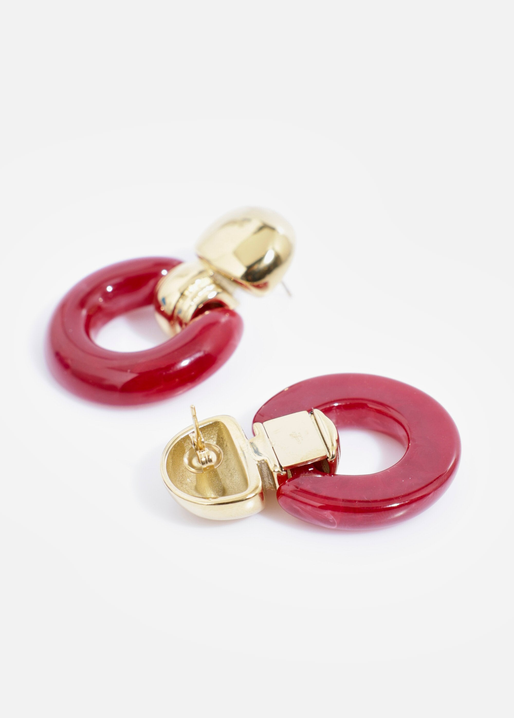 Pendientes_colgantes_de_resina_y_acero_inoxidable_Oro_y_burdeos_DE1_slim