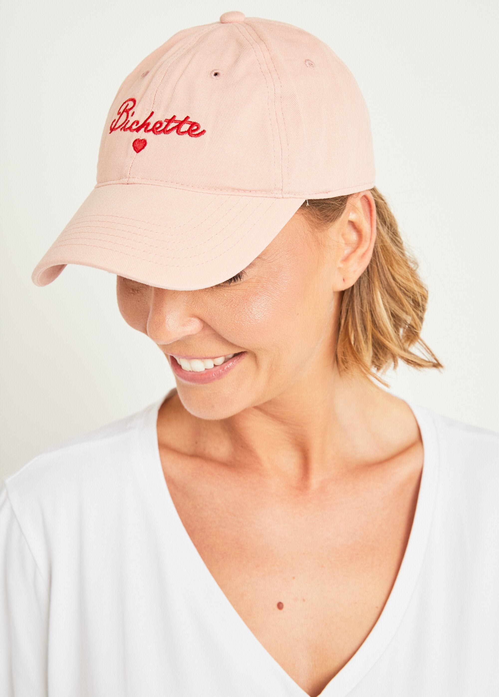 Gorra_con_mensaje_bordado_Rose_FA2_slim