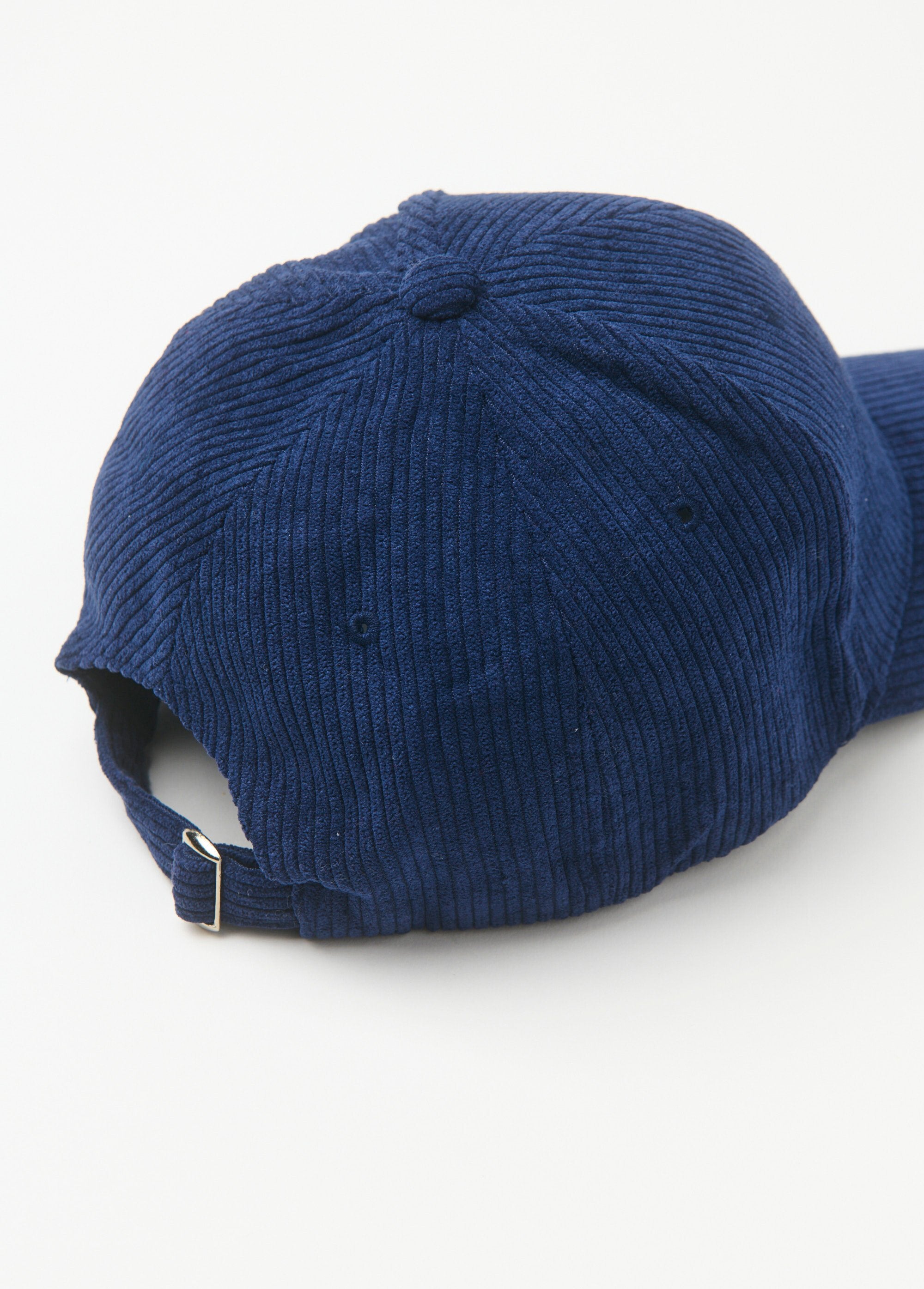 Casquette_en_velours_grosses_cotes_Marine_DO1_slim