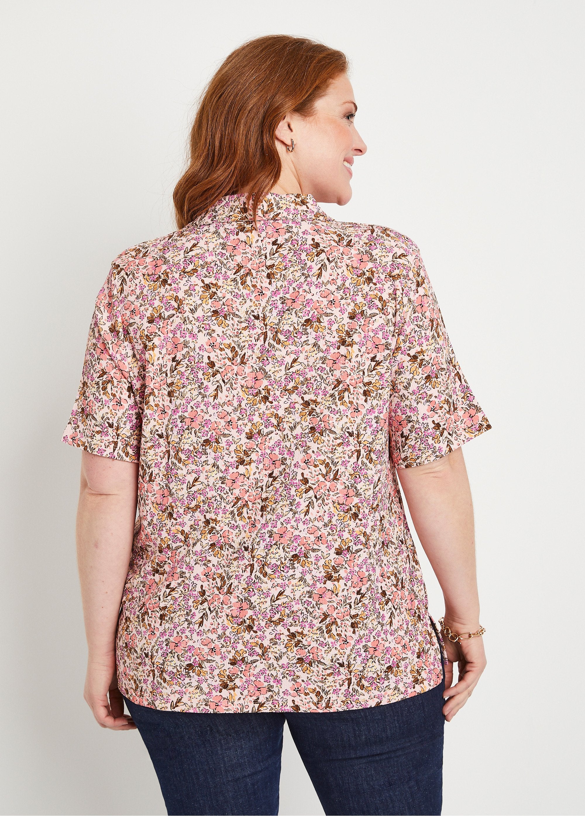 Blusa_larga_de_crepé_de_flores_rosa_y_naranja_DO1_curvy