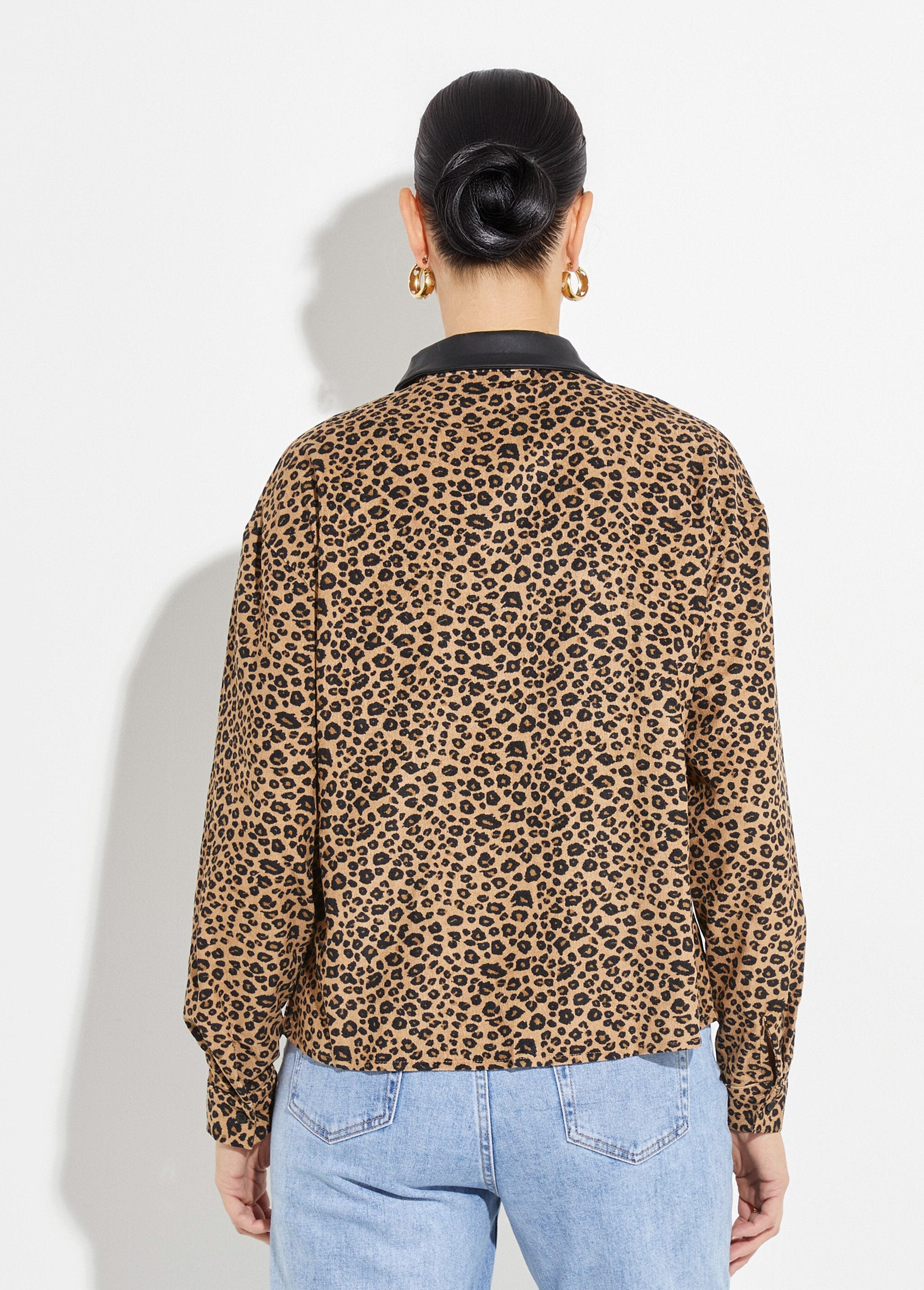 Blusa_de_terciopelo_con_estampado_de_leopardo_y_cuello_de_piel_sintética_Leopardo_DO1_slim