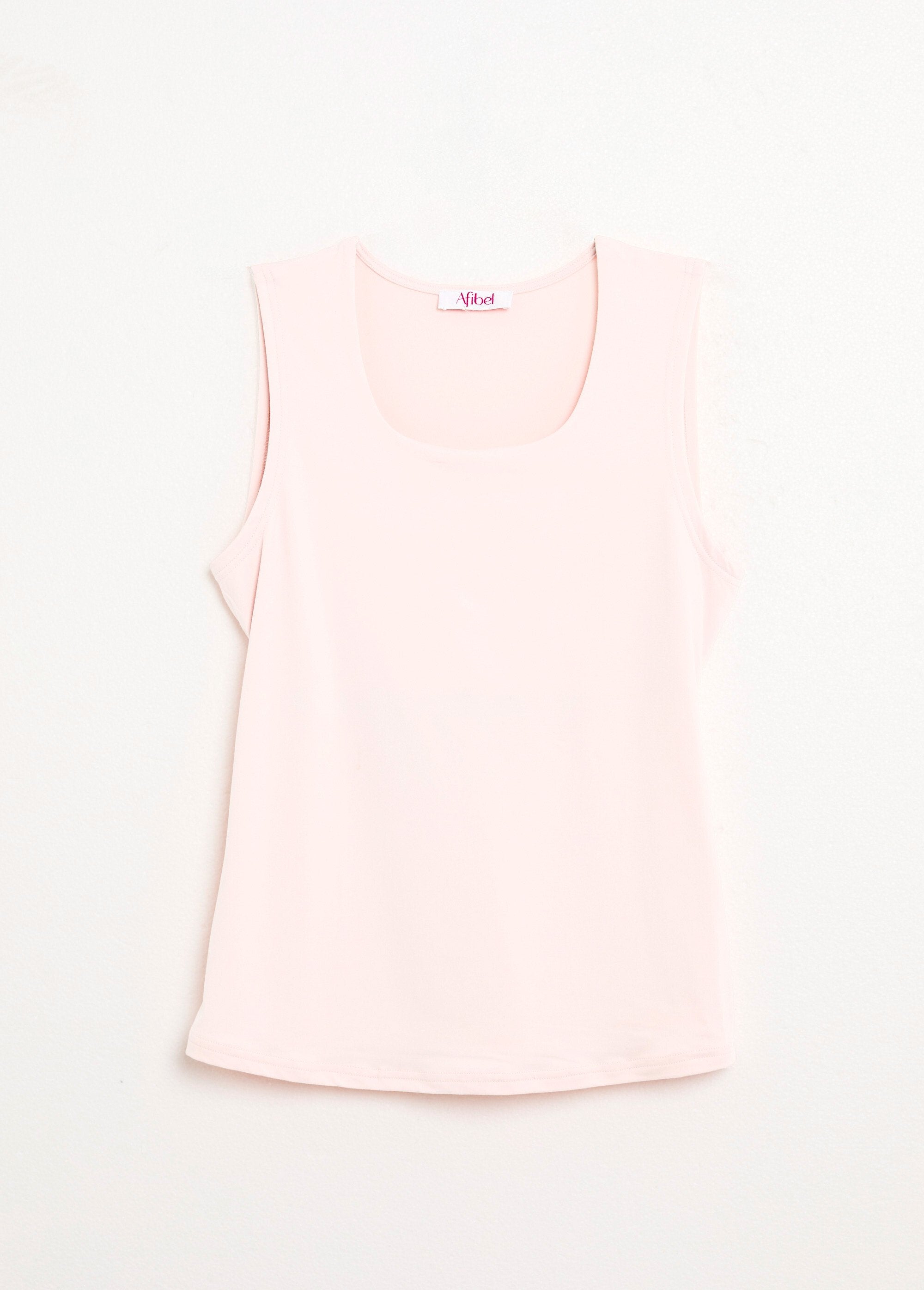 Camiseta_de_tirantes_anchos_con_cuello_de_bailarina_Pétalo_AP1_slim