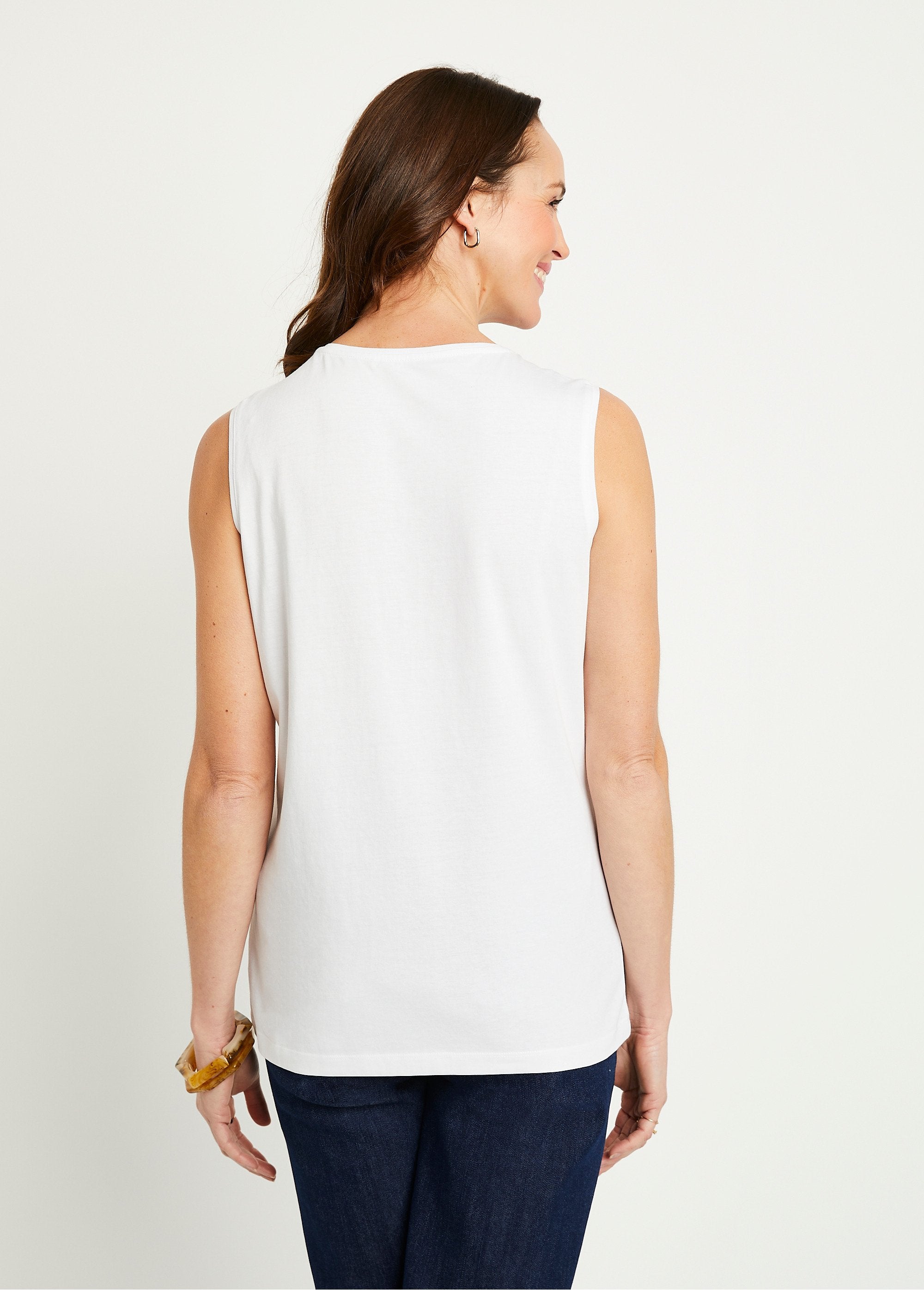 Camiseta_corta_de_tirantes_lisa_bordada_con_lentejuelas_Blanco,_Blanca_DO1_slim