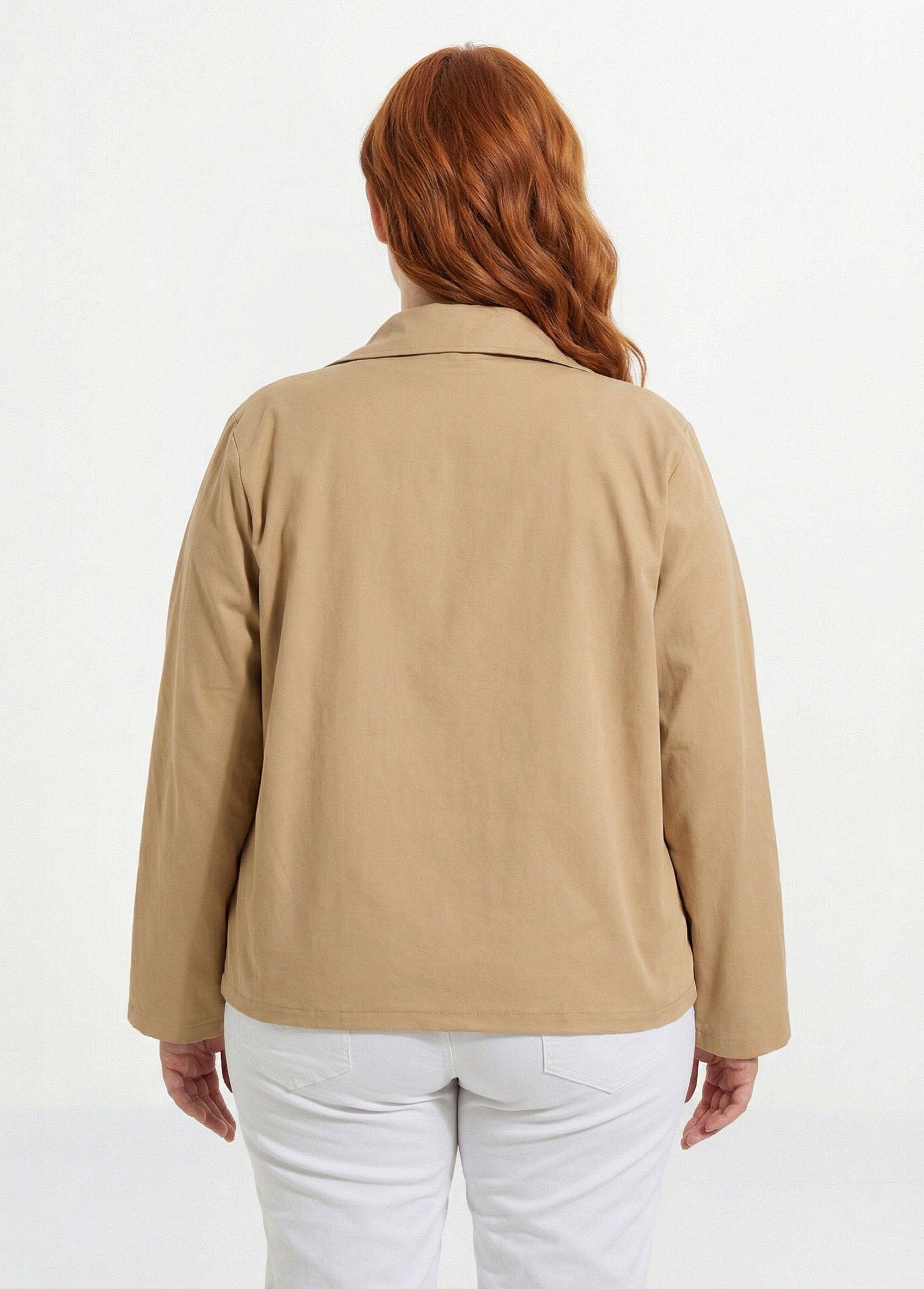 Chaqueta_corta_de_algodón,_cuello_Peter_Pan_Beige_DO1_curvy