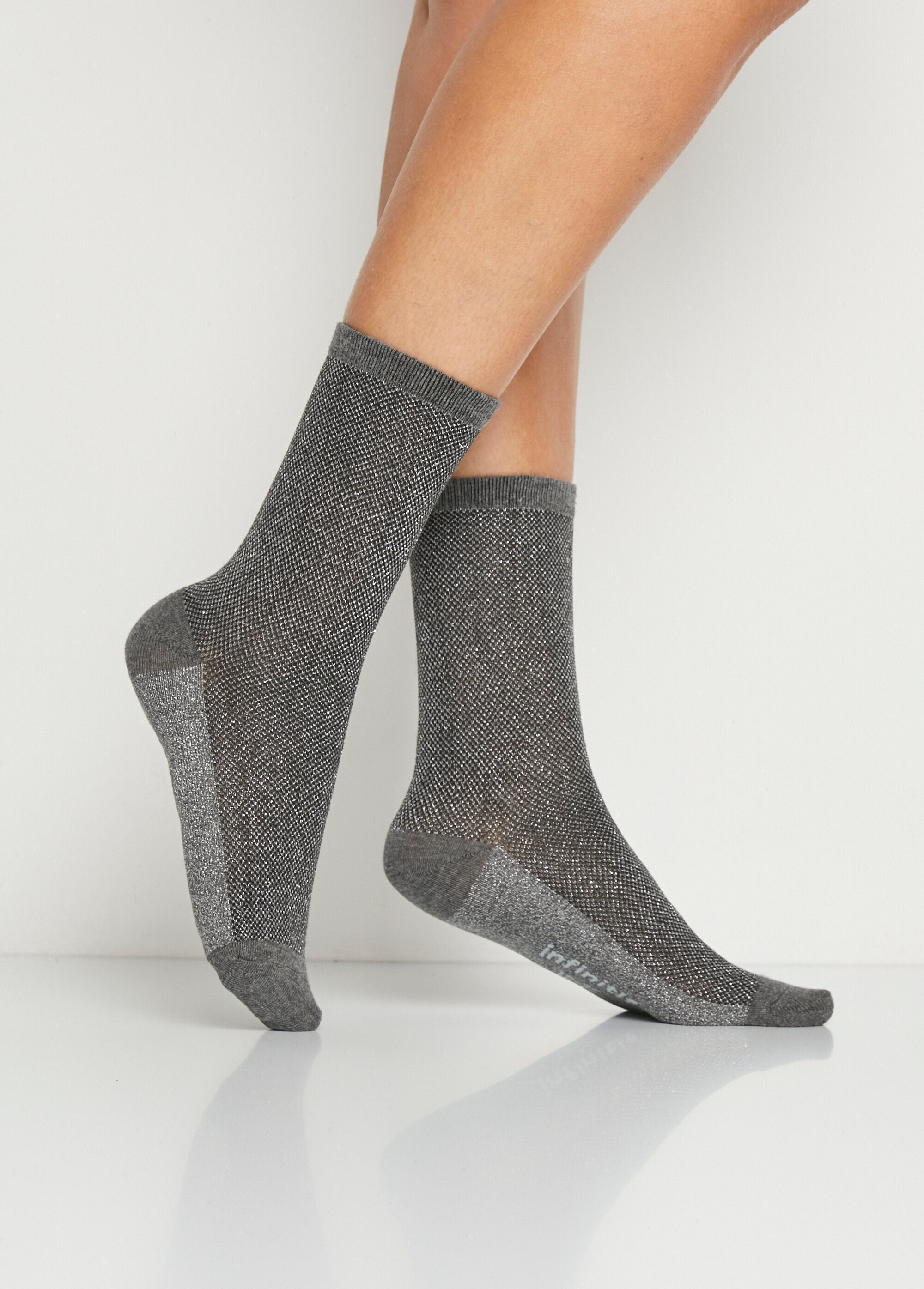 Calcetines_de_malla_de_lurex_de_lujo_Lote_gris2_DR1_slim