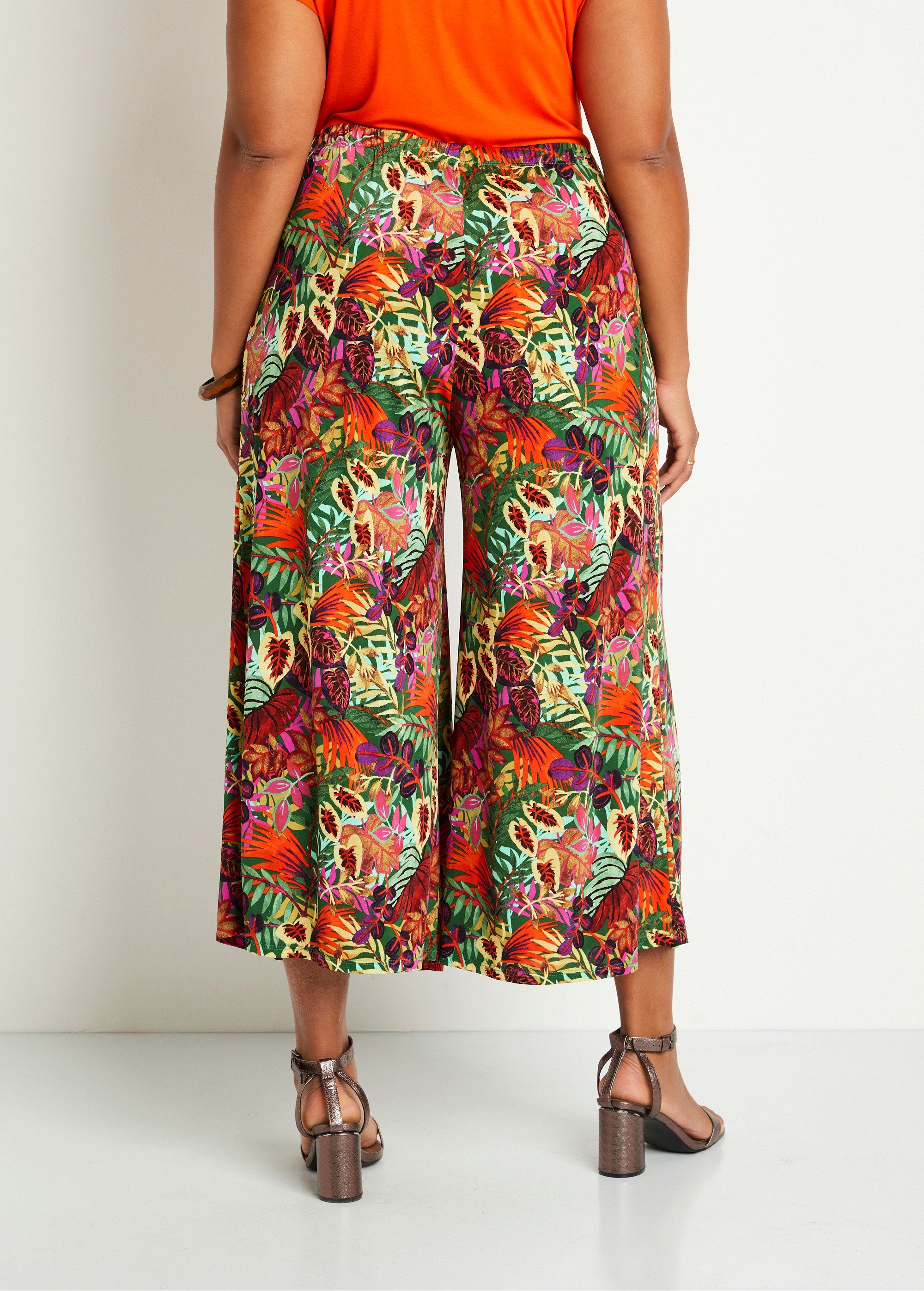 Culottes_holgados_con_cintura_elástica_Multicolor_DO1_curvy