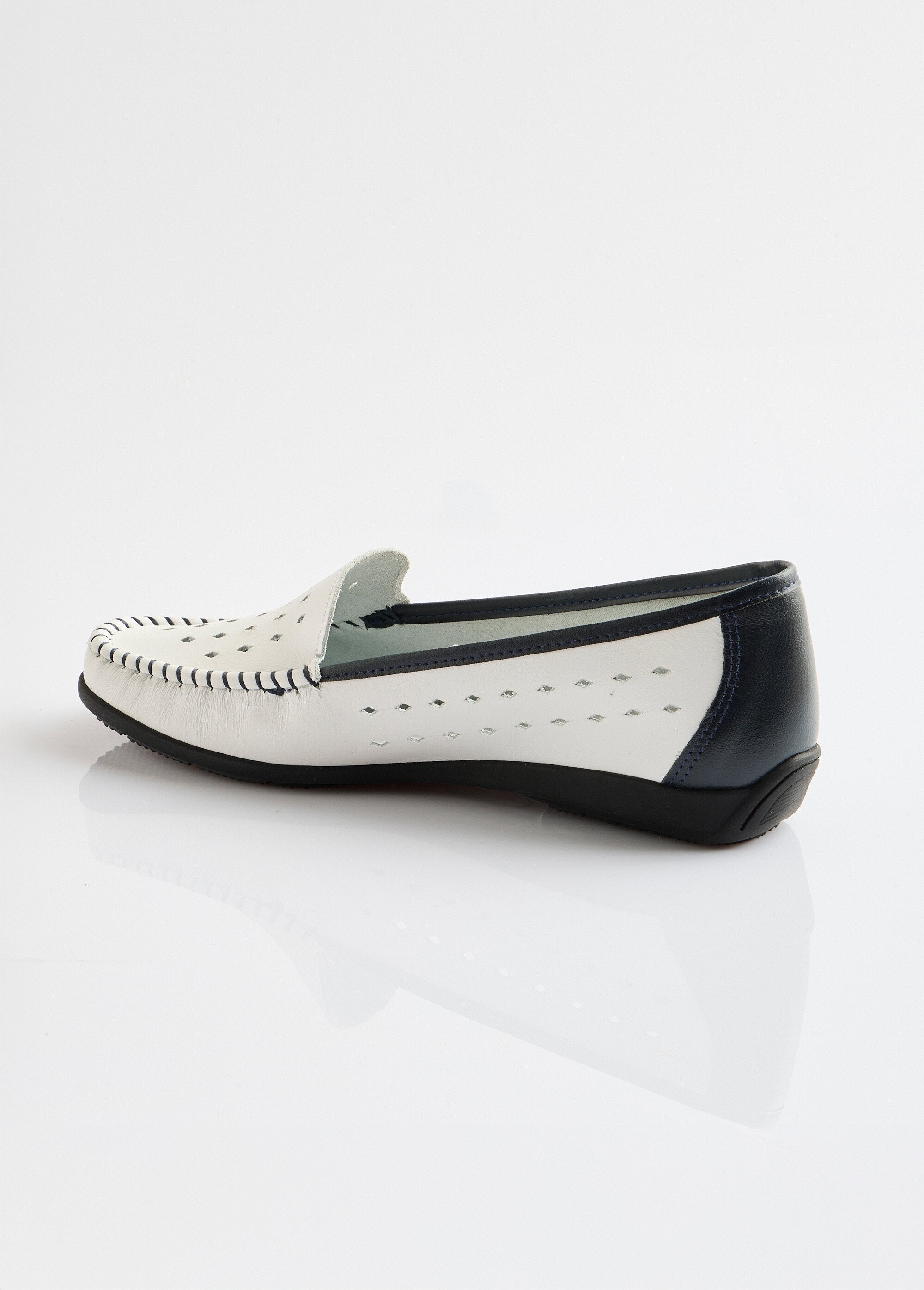 Mocasines_anchos_confort_de_piel_suave_Blanco,_Blanca_DO1_slim