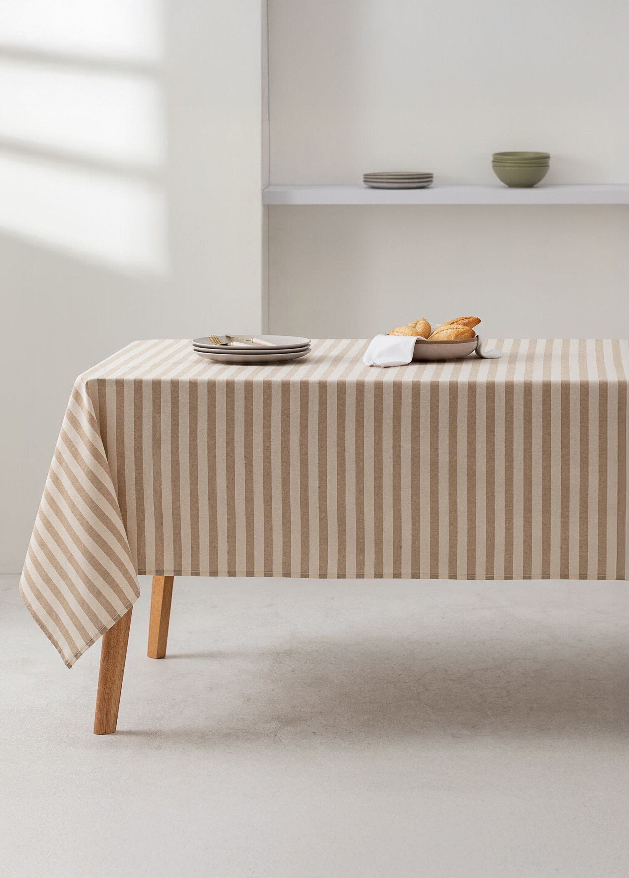 Mantel_de_puro_algodón_resistente_a_las_manchas,_rayas_Beige_SF1_slim