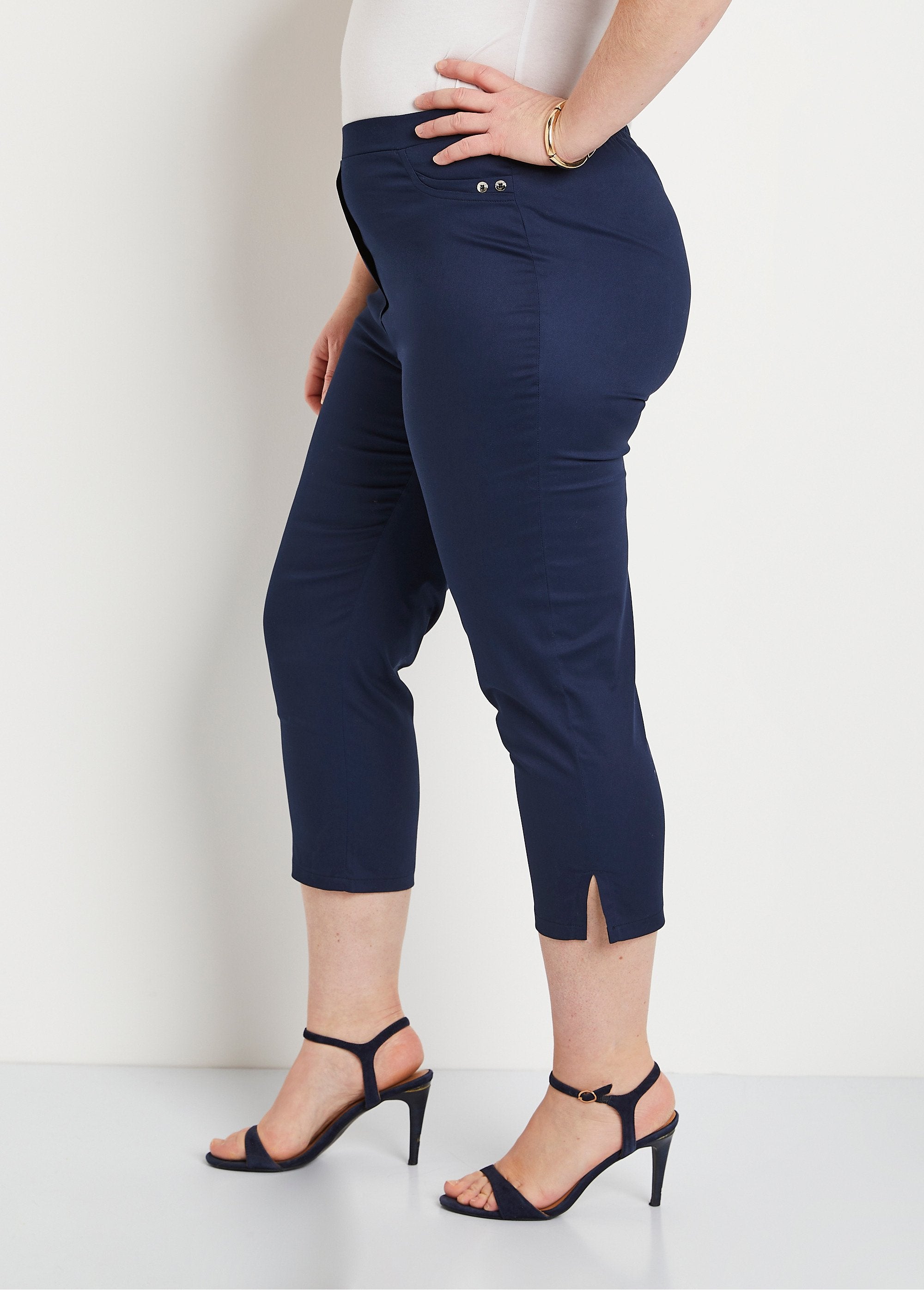 Pantalón_cropped_de_raso_con_cintura_semielástica_Marina_DR1_curvy