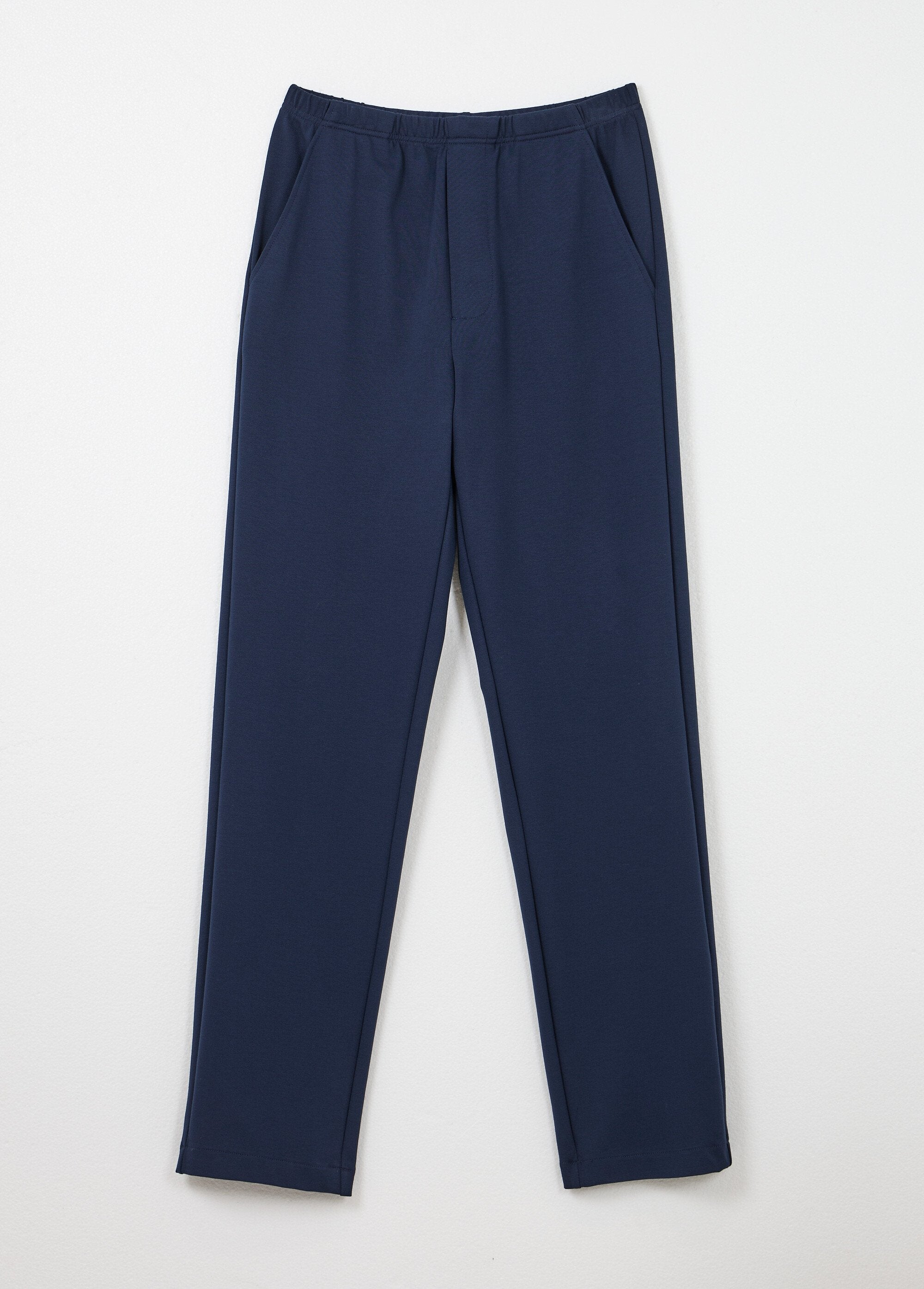 Pantalón_recto_con_cinturilla_elástica_en_tejido_elástico_Marina_AP1_slim
