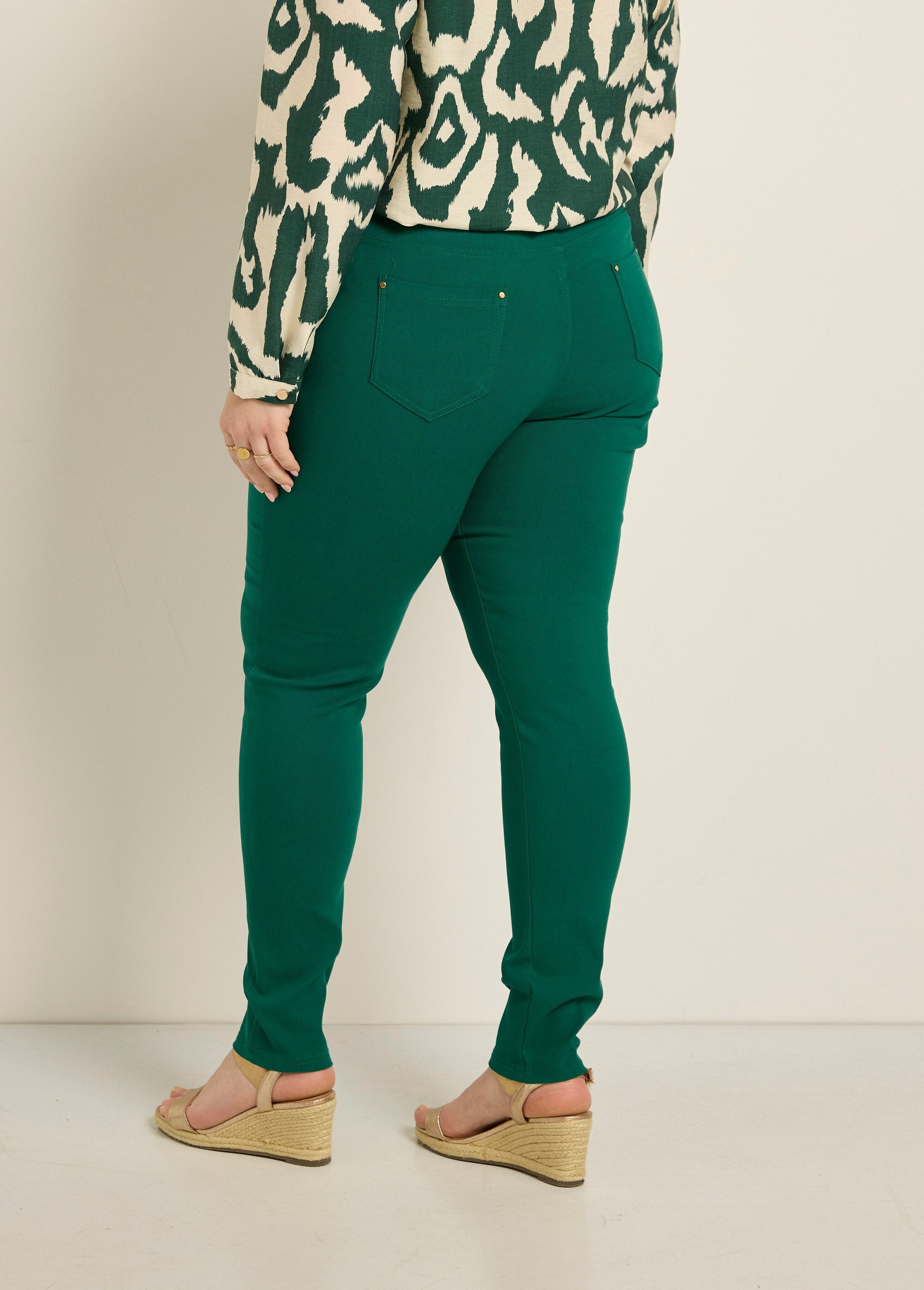 Pantalones_elásticos_con_cintura_elástica_Verde_DO1_curvy