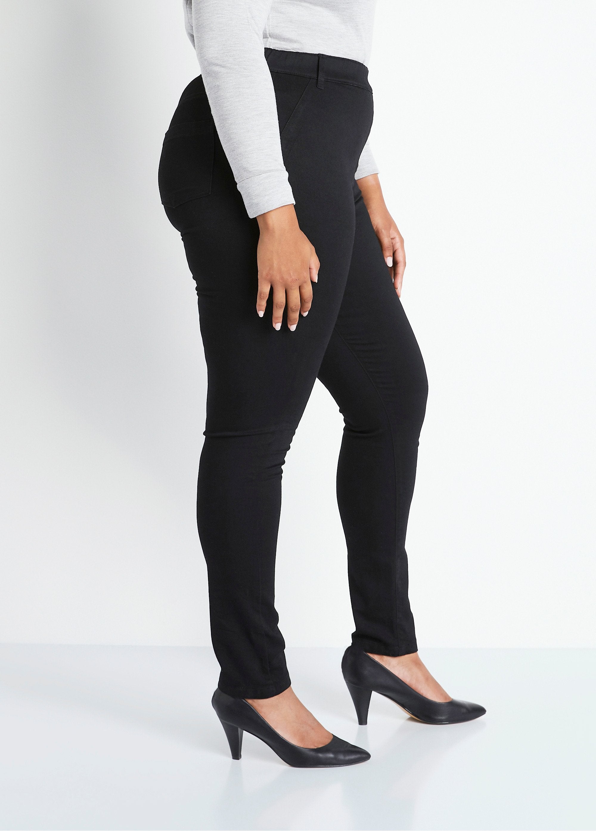 Pantalón_jegging_de_denim_elástico_con_vientre_plano_Negro_DR1_curvy