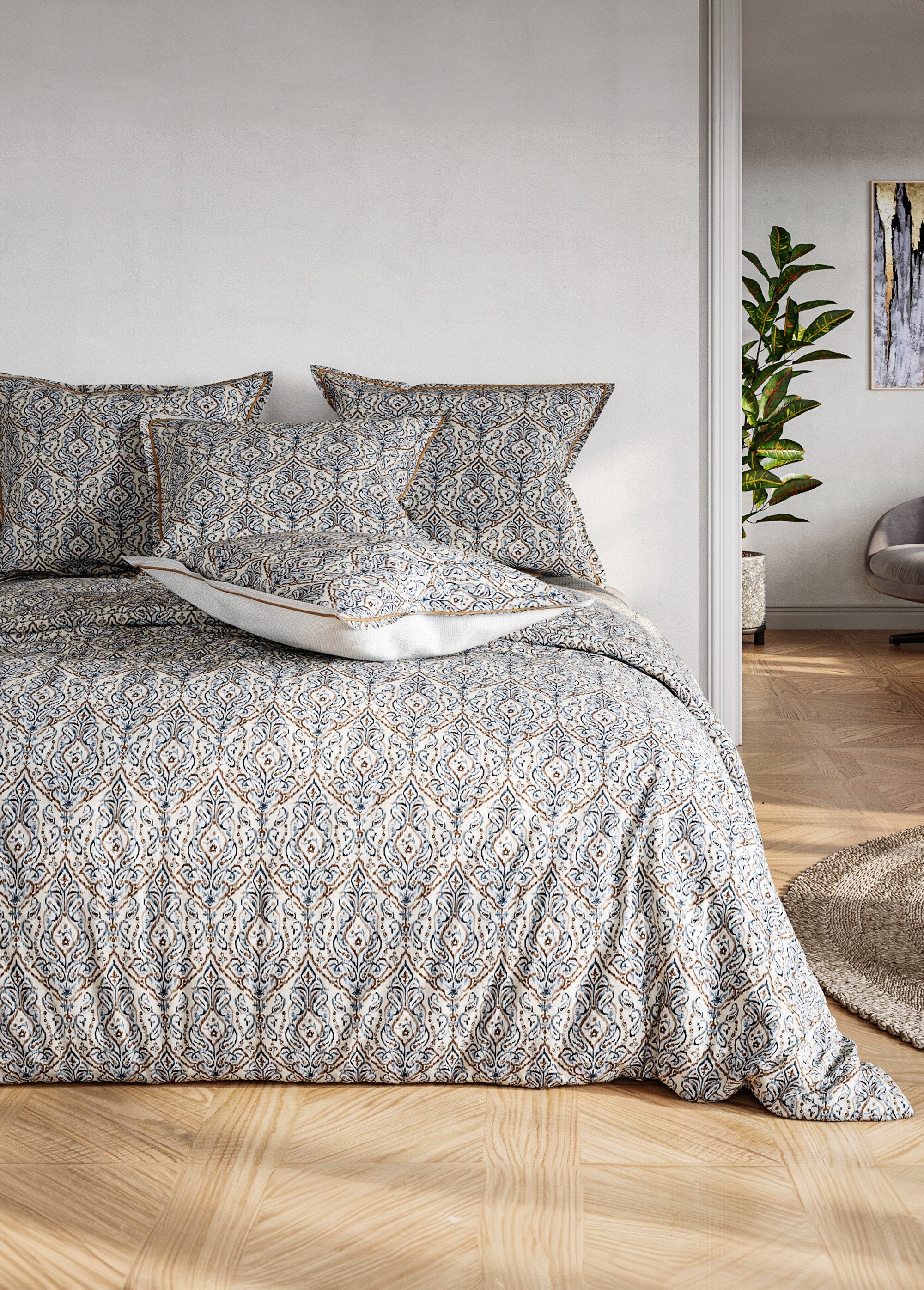 Parure_de_lit_3_pièces_avec_housse_de_couette,_ornement_Imprime_marron_FA1_slim