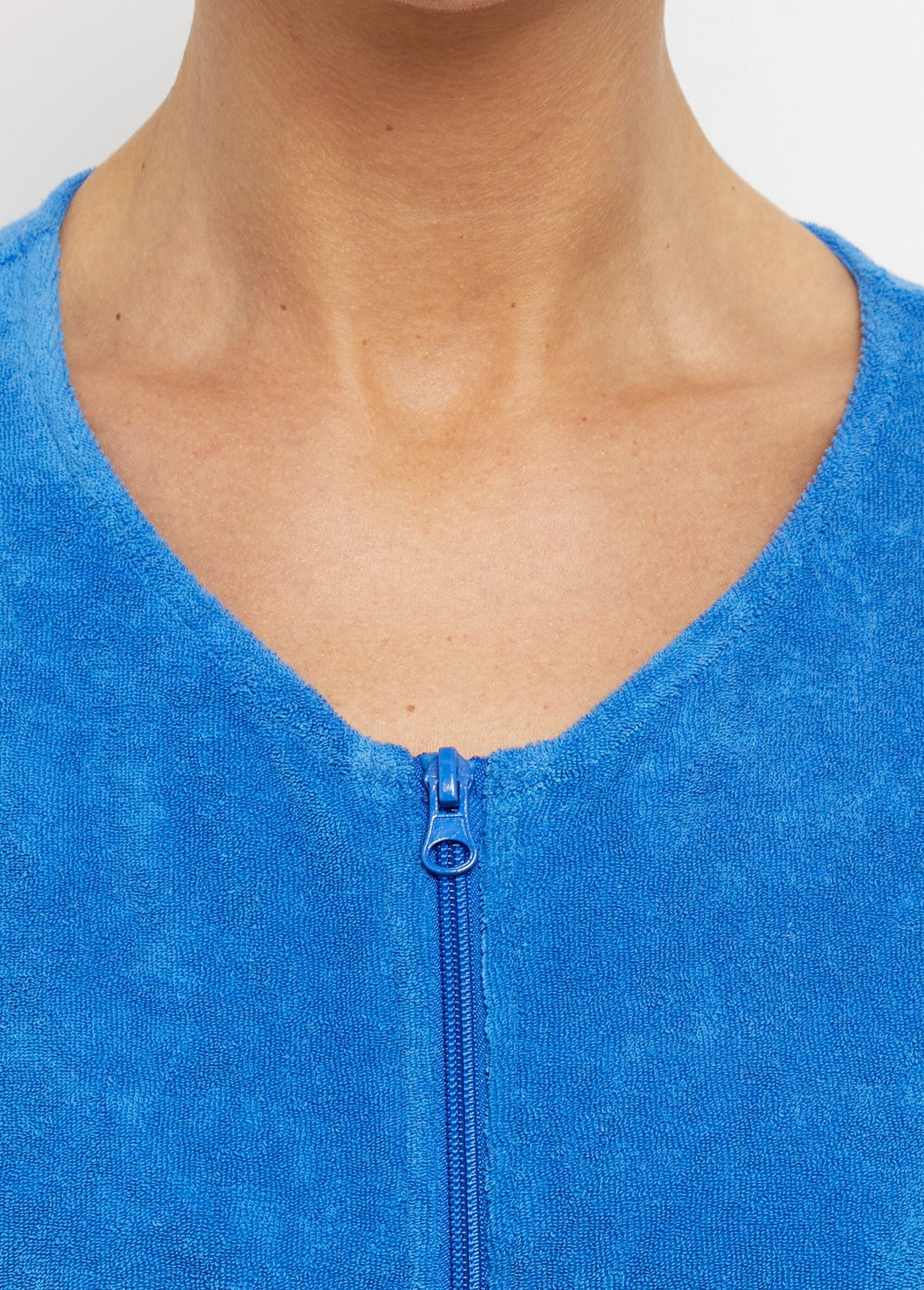 Albornoz_de_rizo_de_algodón_liso_con_cremallera_Azul_DE3_slim