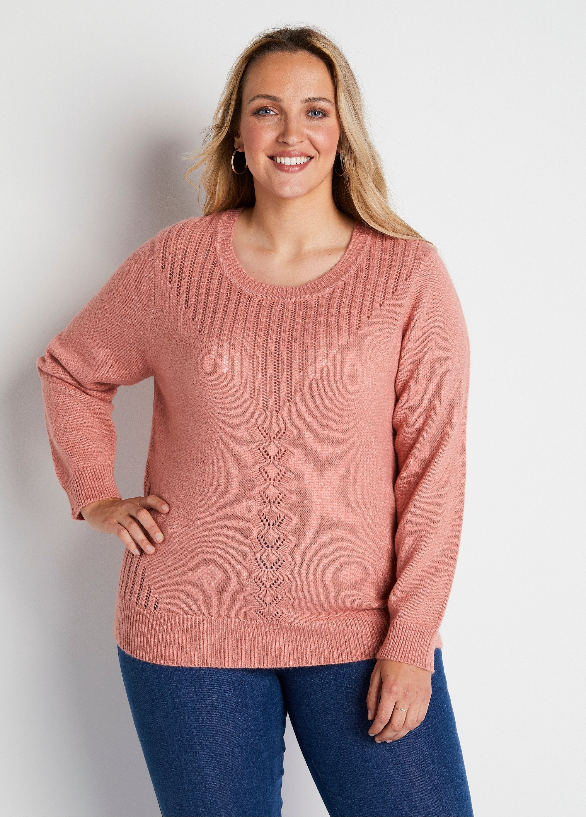 Jersey_calado_con_fibras_recicladas_y_lana_Rosa_FA1_curvy