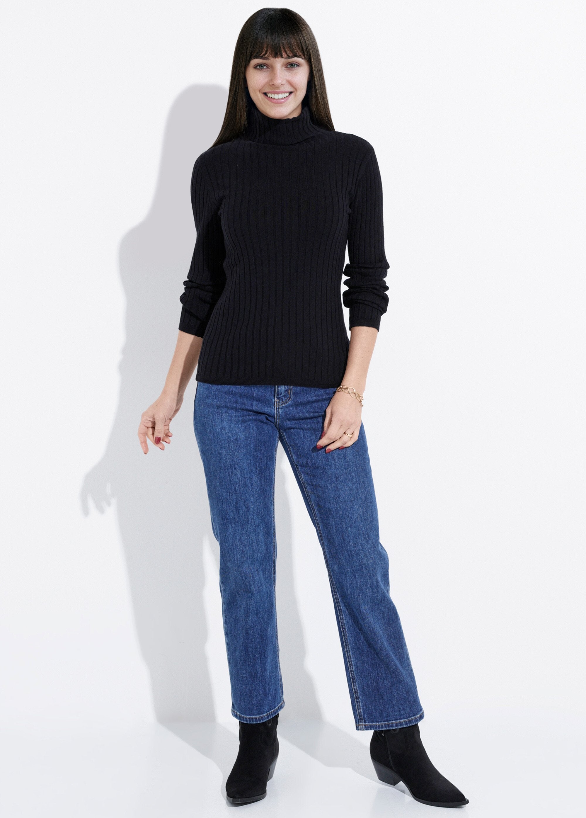 Suéter_fino_de_cuello_alto,_punto_plano._Negro_SF1_slim