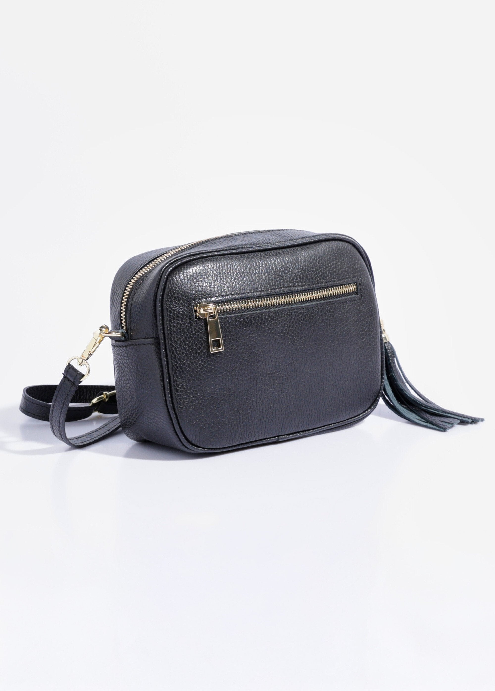Bolso_de_piel_con_cremallera_y_bandolera_extraíble._Negro_FA1_slim