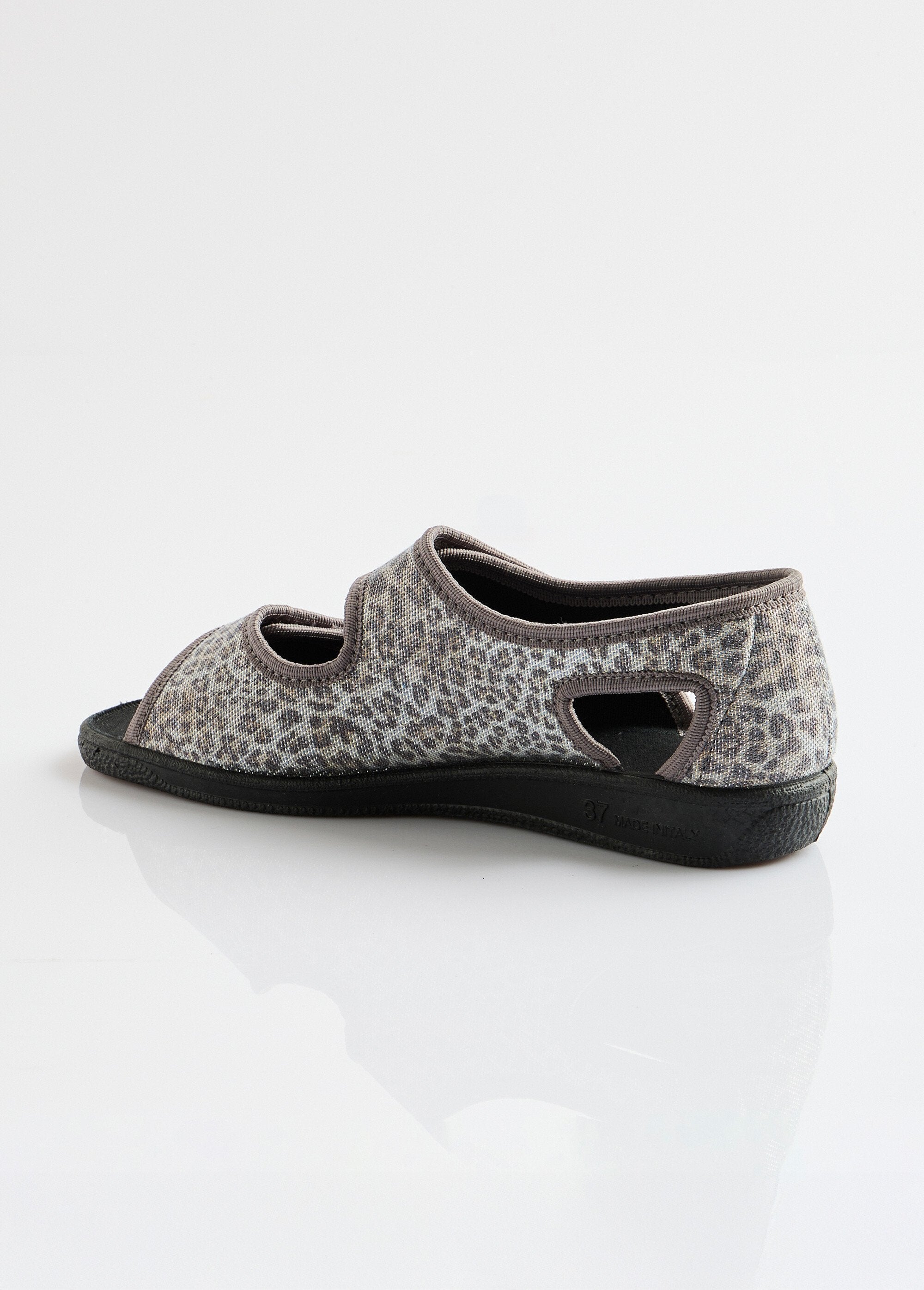 Sandalias_veganas_ancho_confort_Gris_DO1_slim